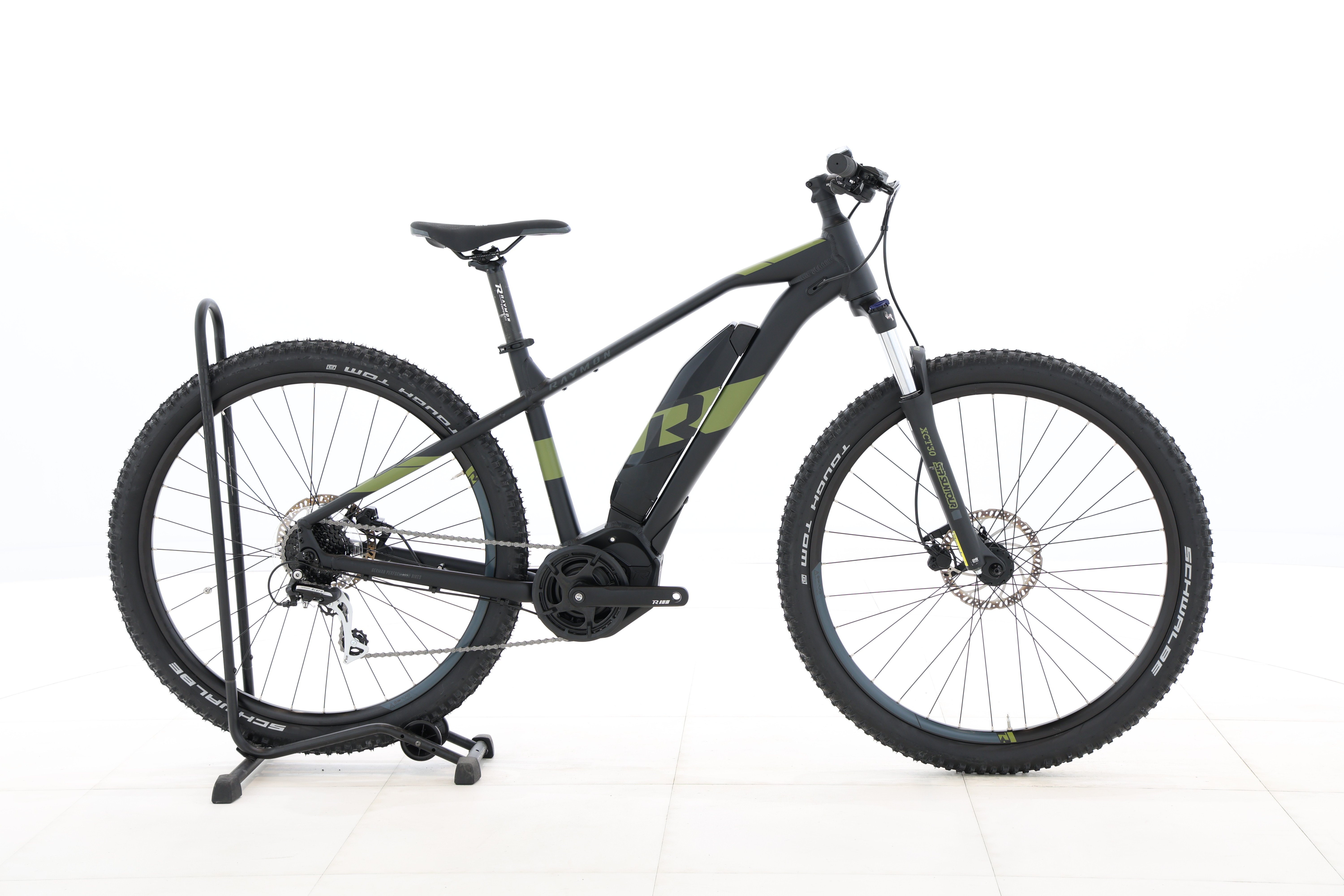 e17485d2-68f0-4936-ad2c-ab240667b3c9