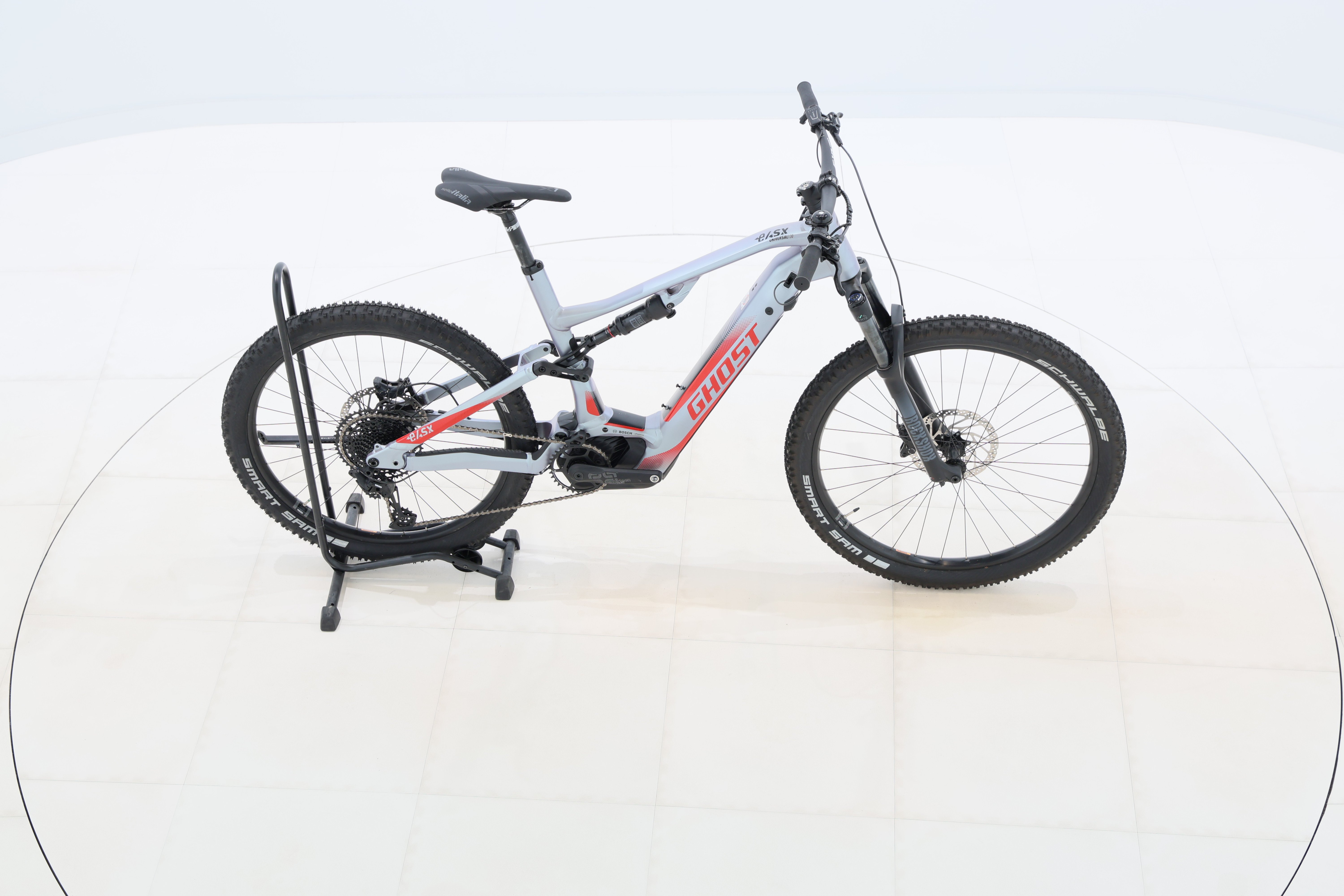 e43e10b7-3cc9-4f96-ad73-db01b7a49ae8