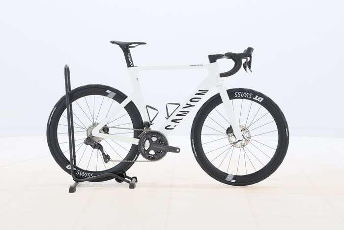 Canyon AEROAD CF SLX 8 DI2 2025