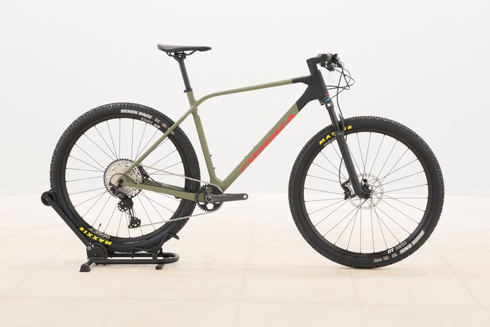 Orbea ALMA M25 2022