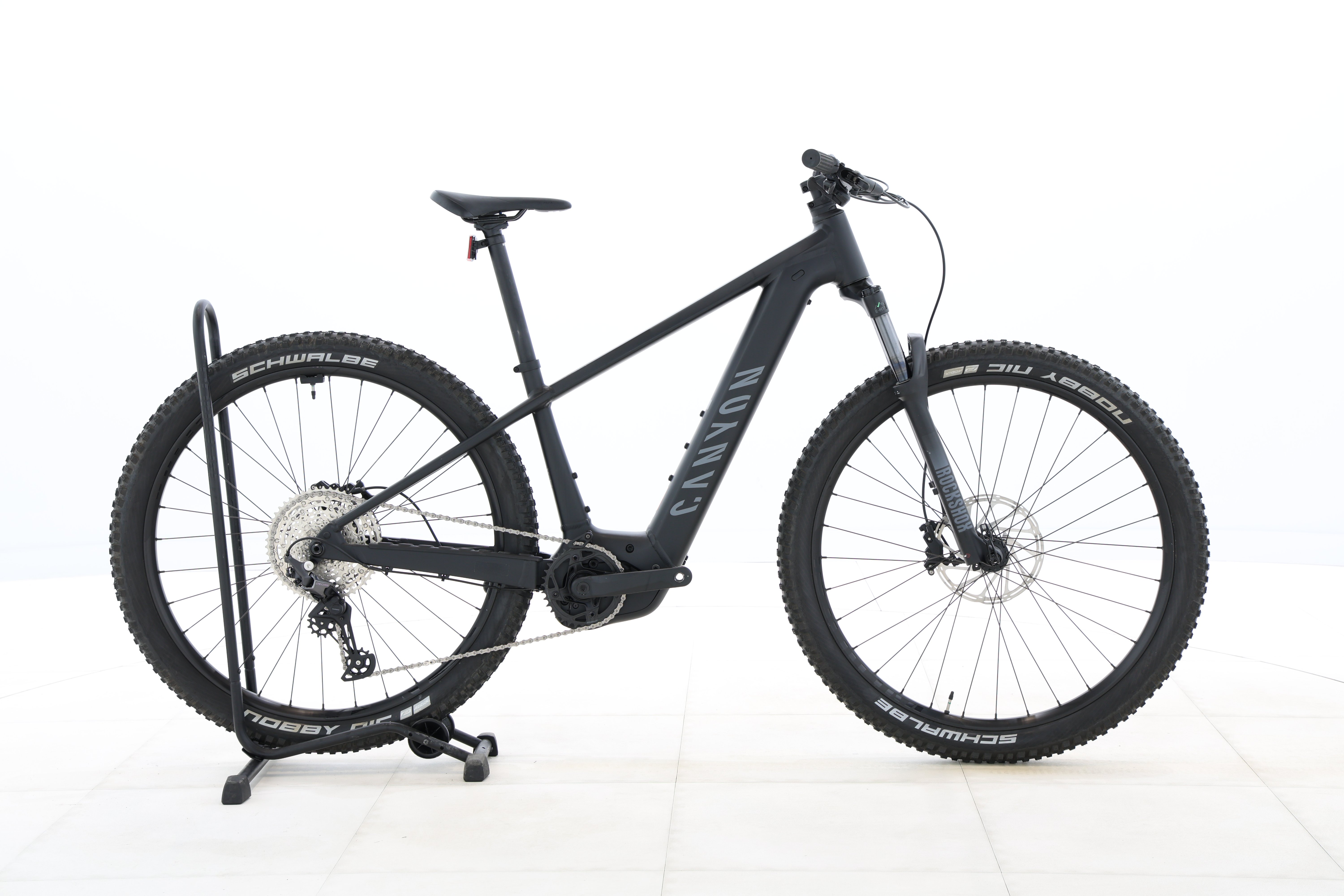 71a14d7f-4eef-4aba-aa5a-870e688c9e89