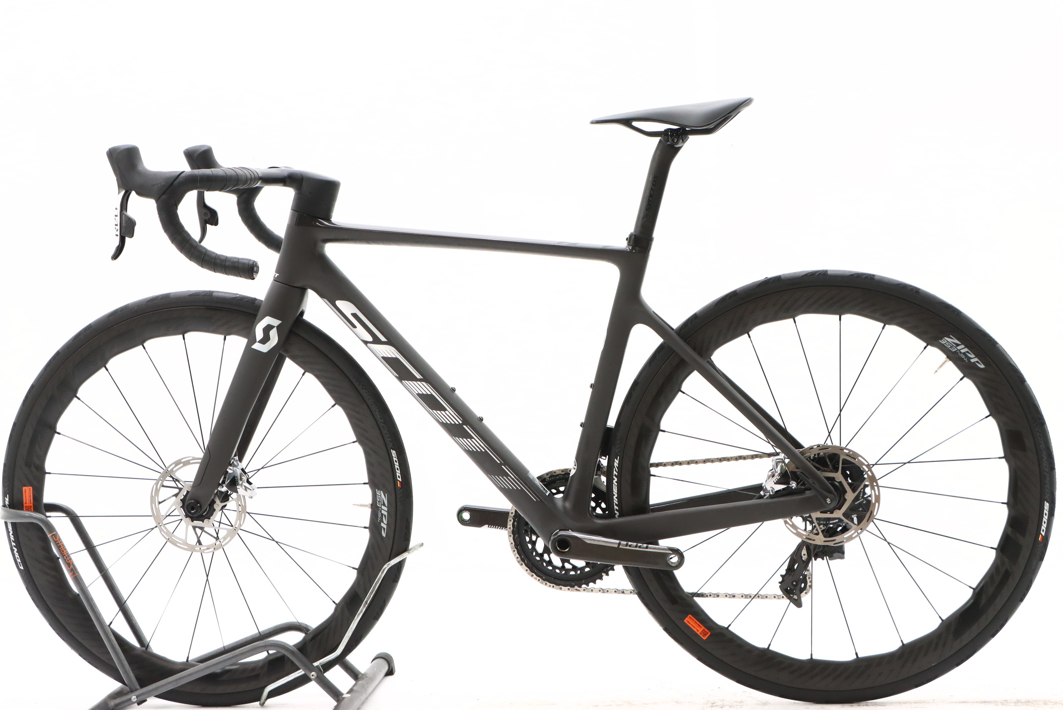 57ffcf72-1df6-4bf9-8753-eb05020c8306