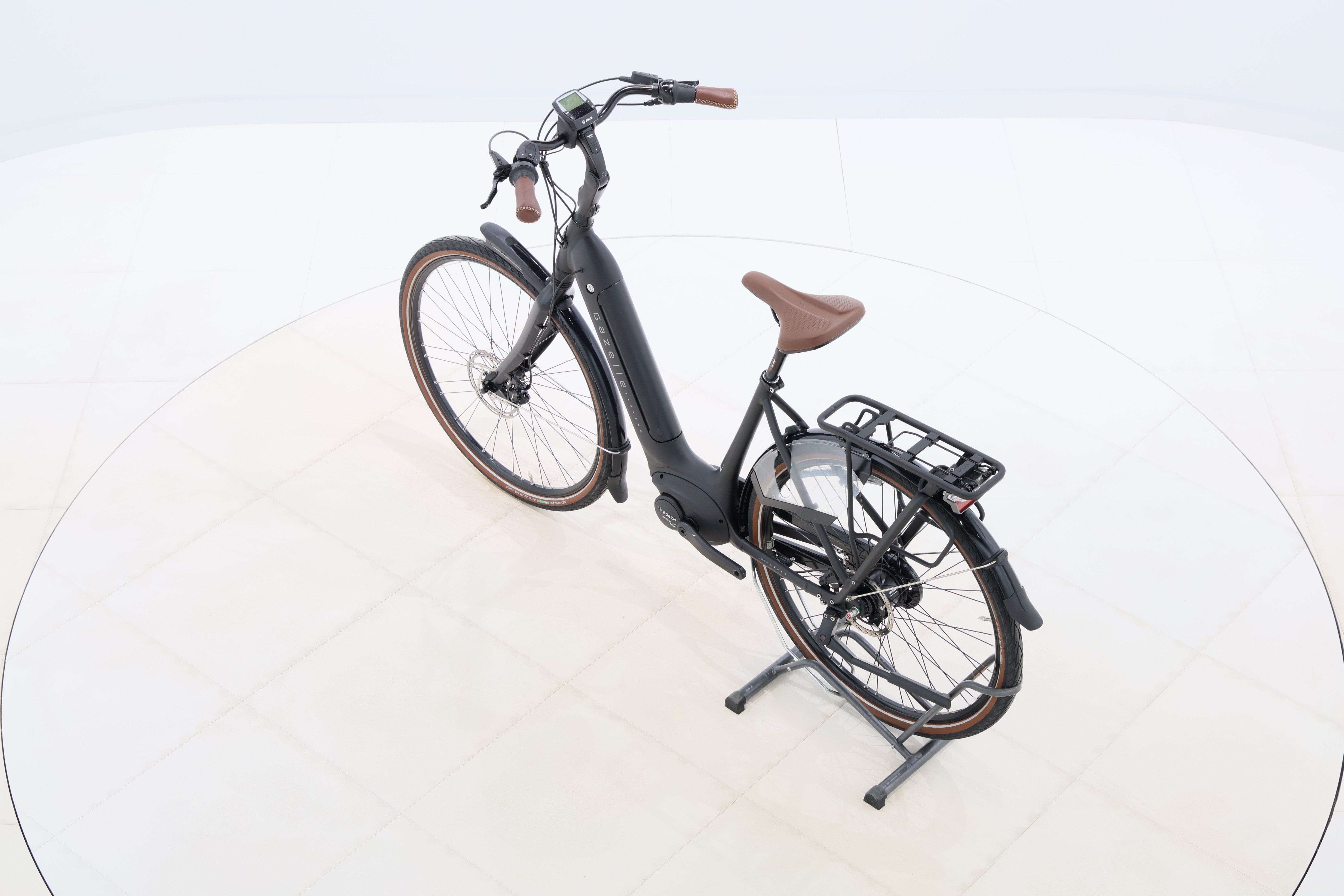 de2466ce-2dd5-43fc-ad3b-50543f6d2ee9