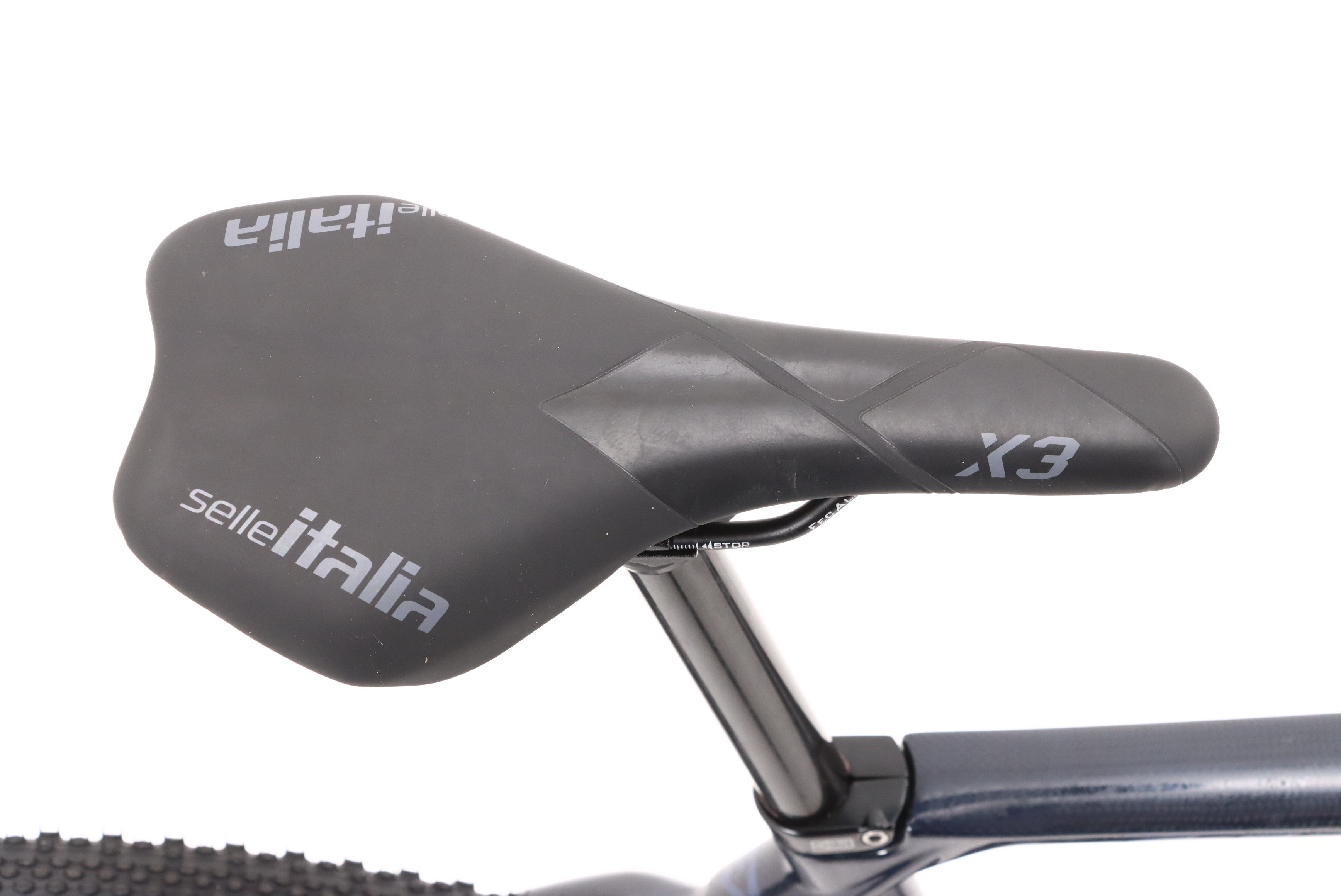 9ed7315e-deb3-4526-9c43-5c7b44a58161