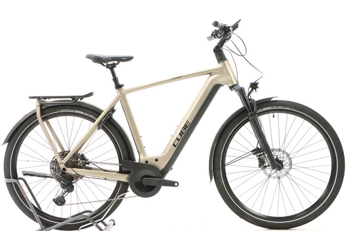 Cube KATHMANDU HYBRID PRO 750 2024