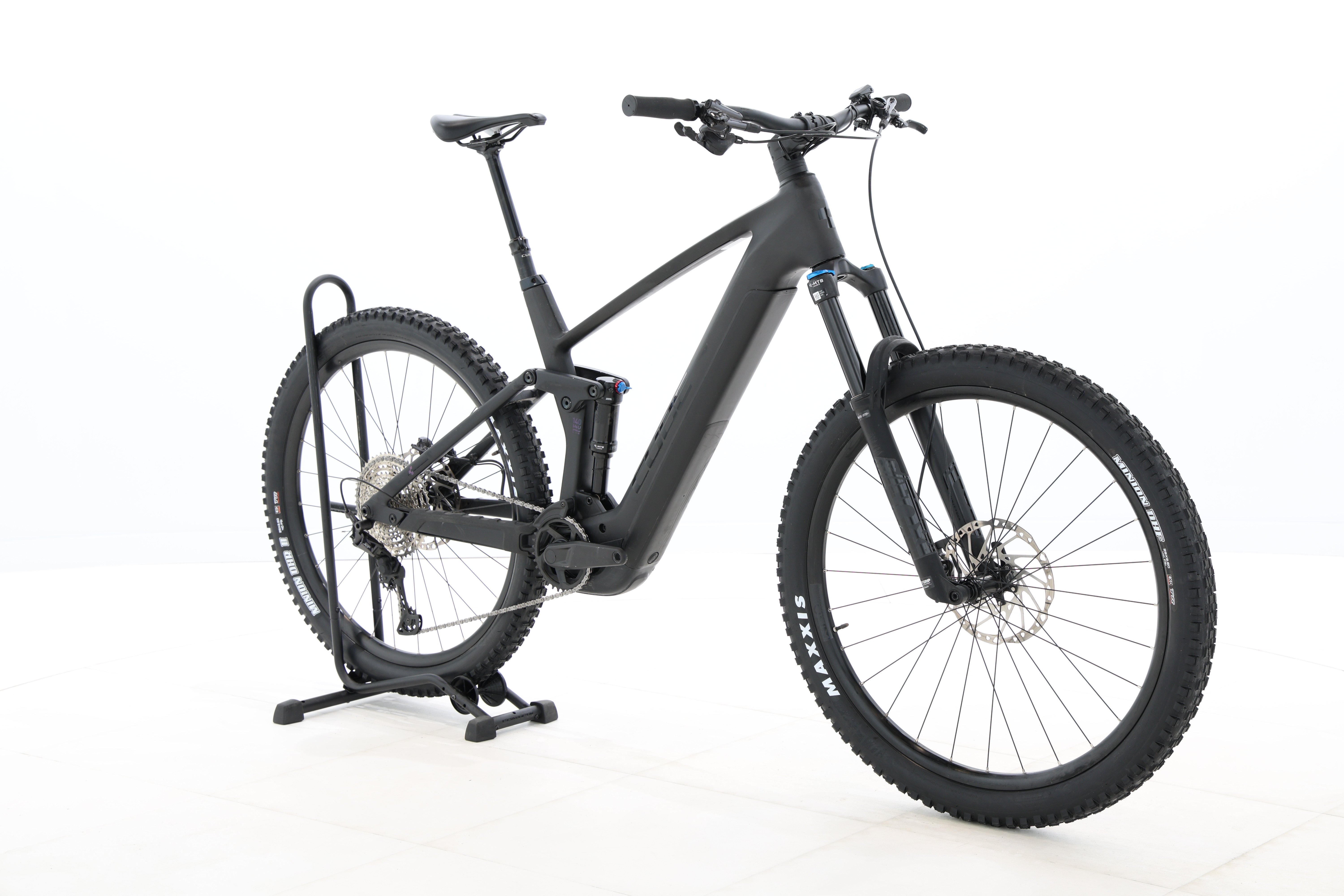 8d00ecc6-5783-43fa-b575-c15ca4072149