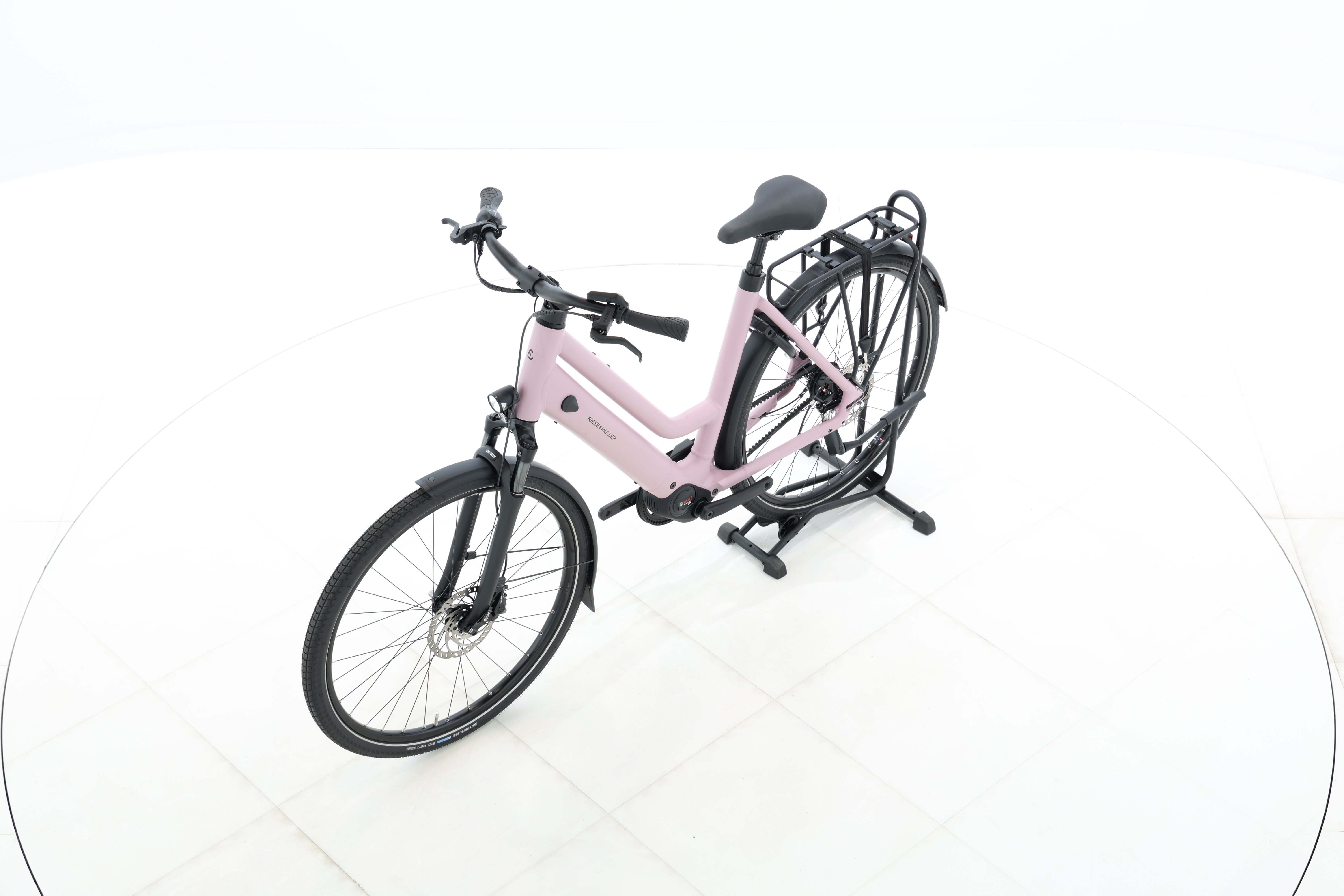 926c9a88-c3f9-4a8a-b852-04fb0c8e45de