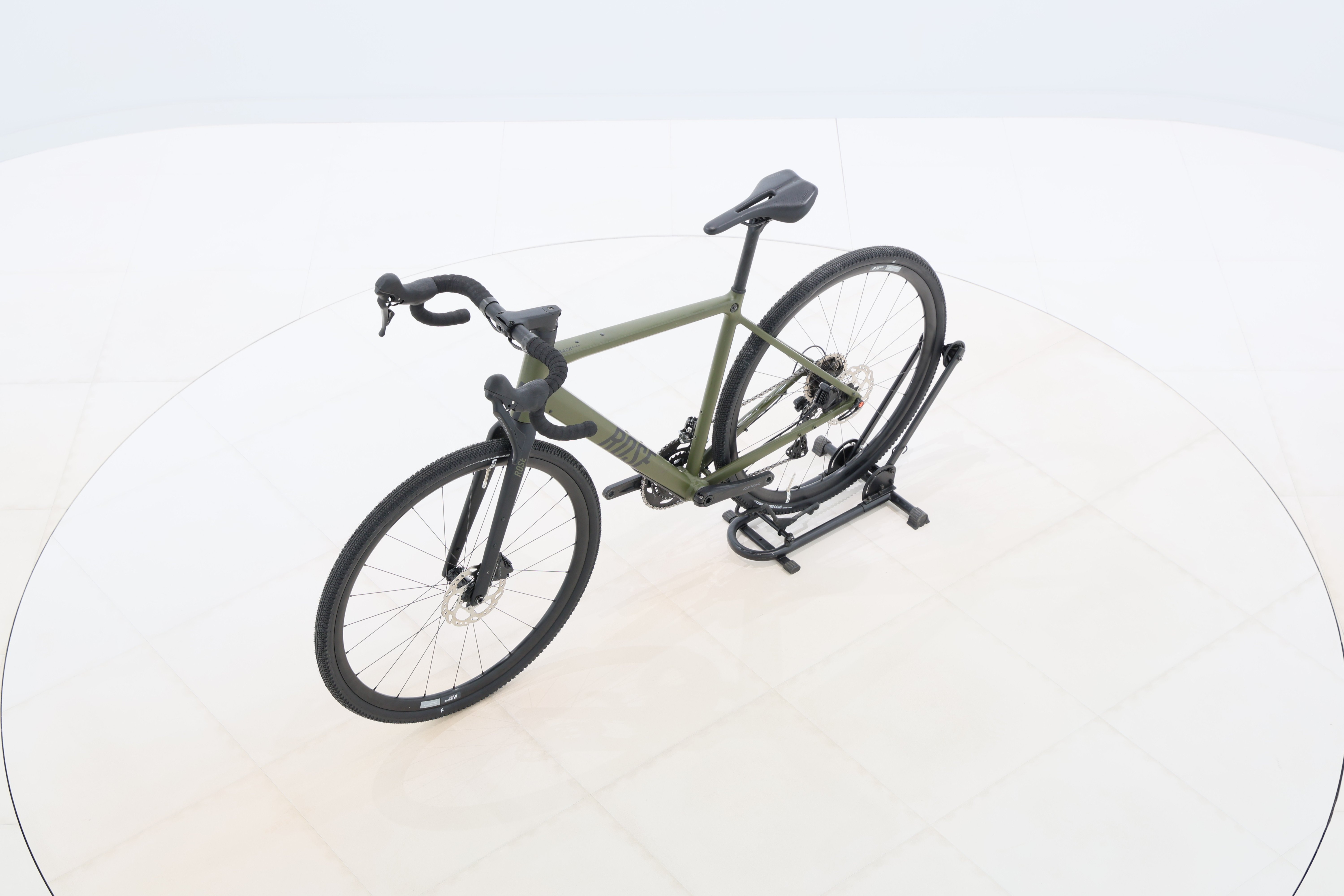 11fd8920-7f53-4593-bc1c-6a3a07ae799d