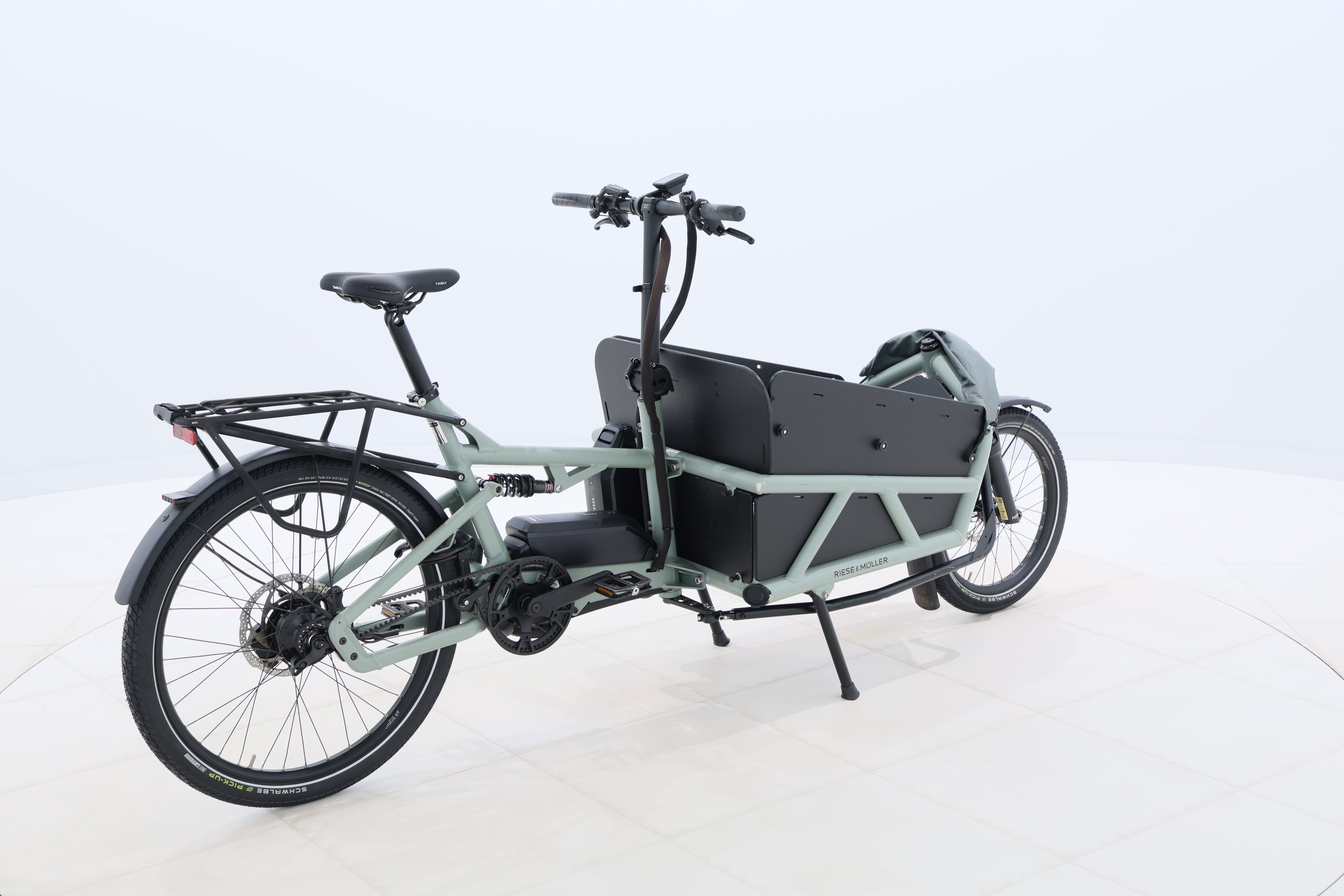 9f7b78bc-dcf4-47dc-9c2c-b207f5d46775