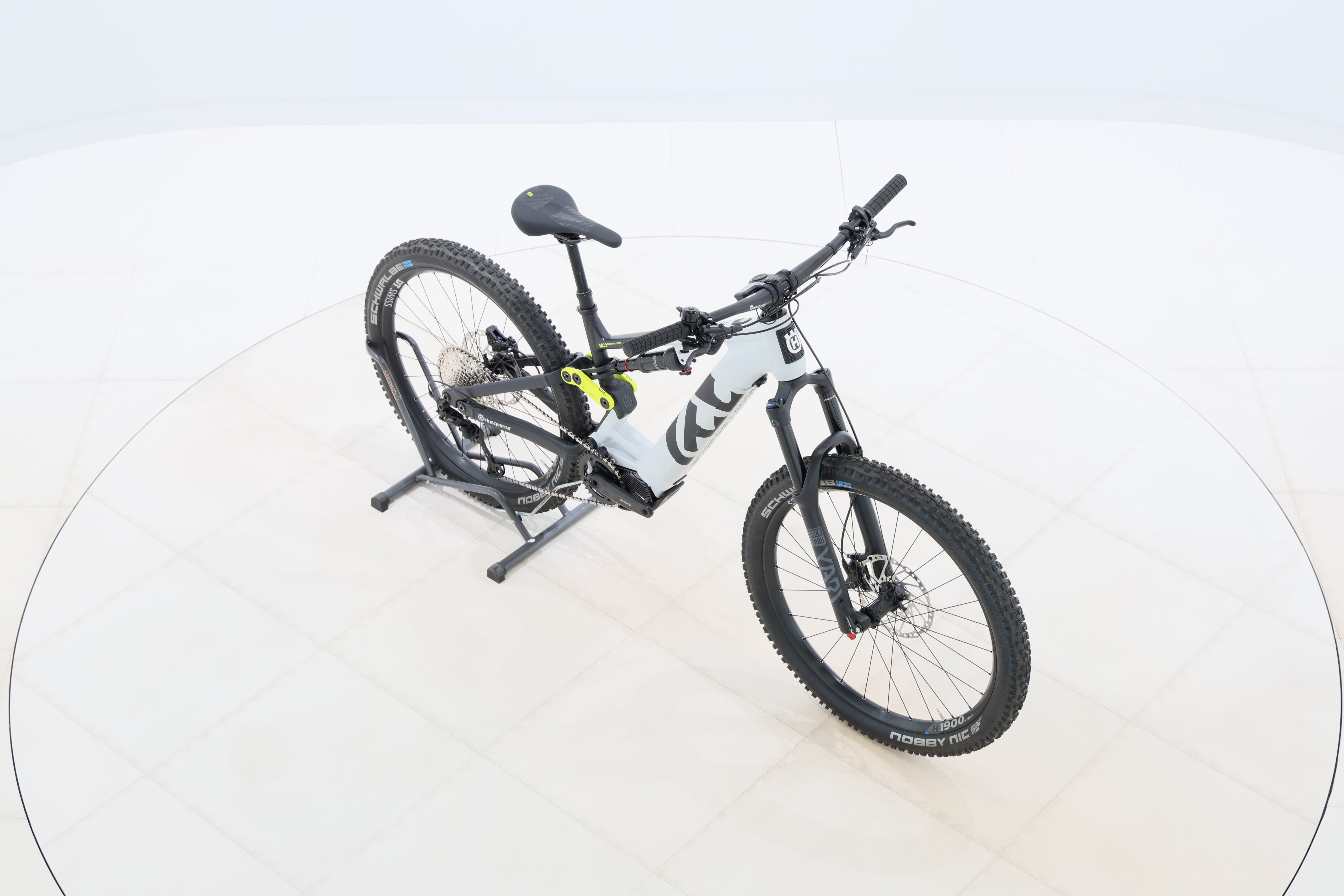 61a95ce4-8c7f-4efe-8f8c-0c3455a3ec00