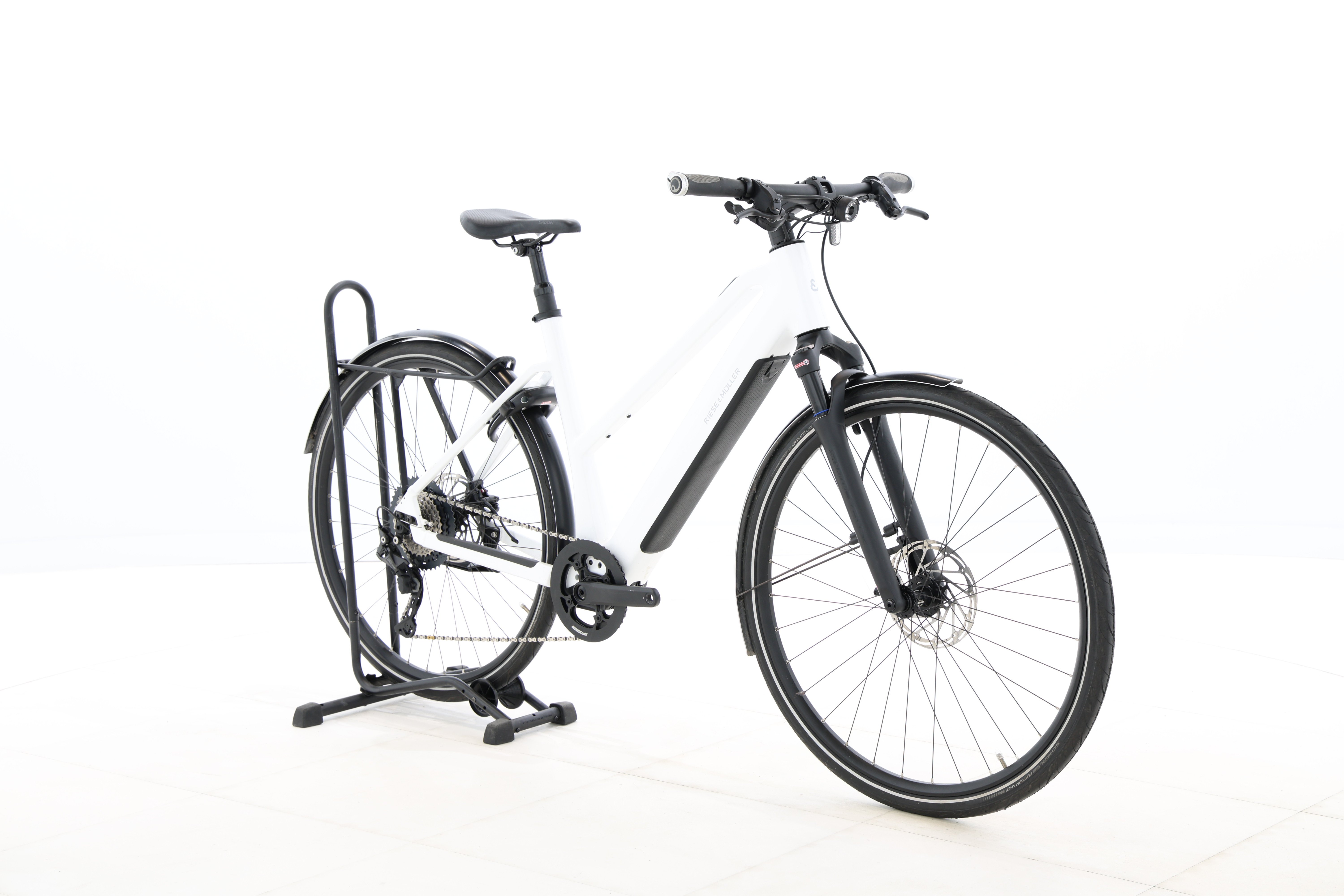 c635c840-cdfc-45df-abb4-79f57b08b50c