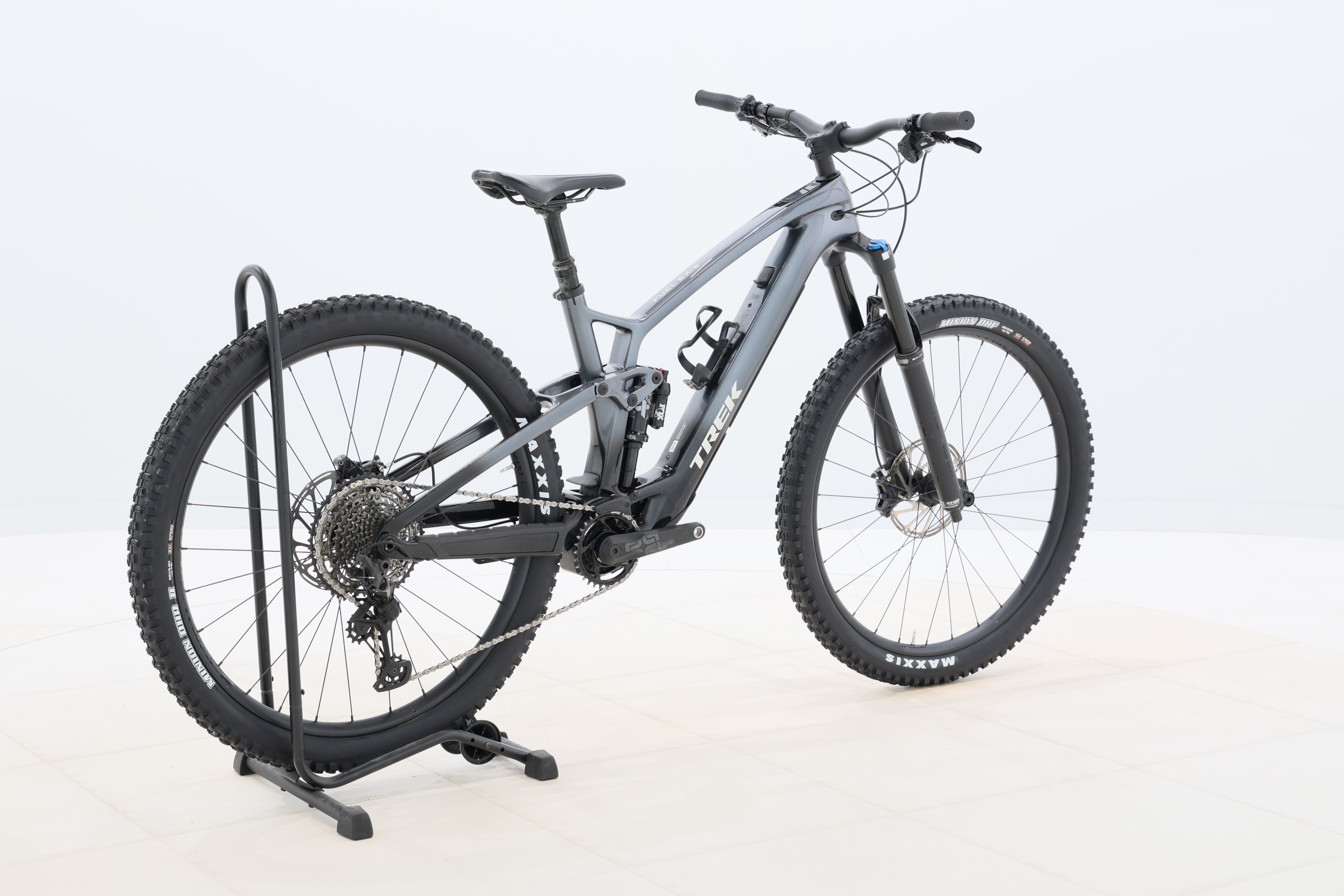 19cf7908-1cba-4f45-a40a-ed7fe4969f69