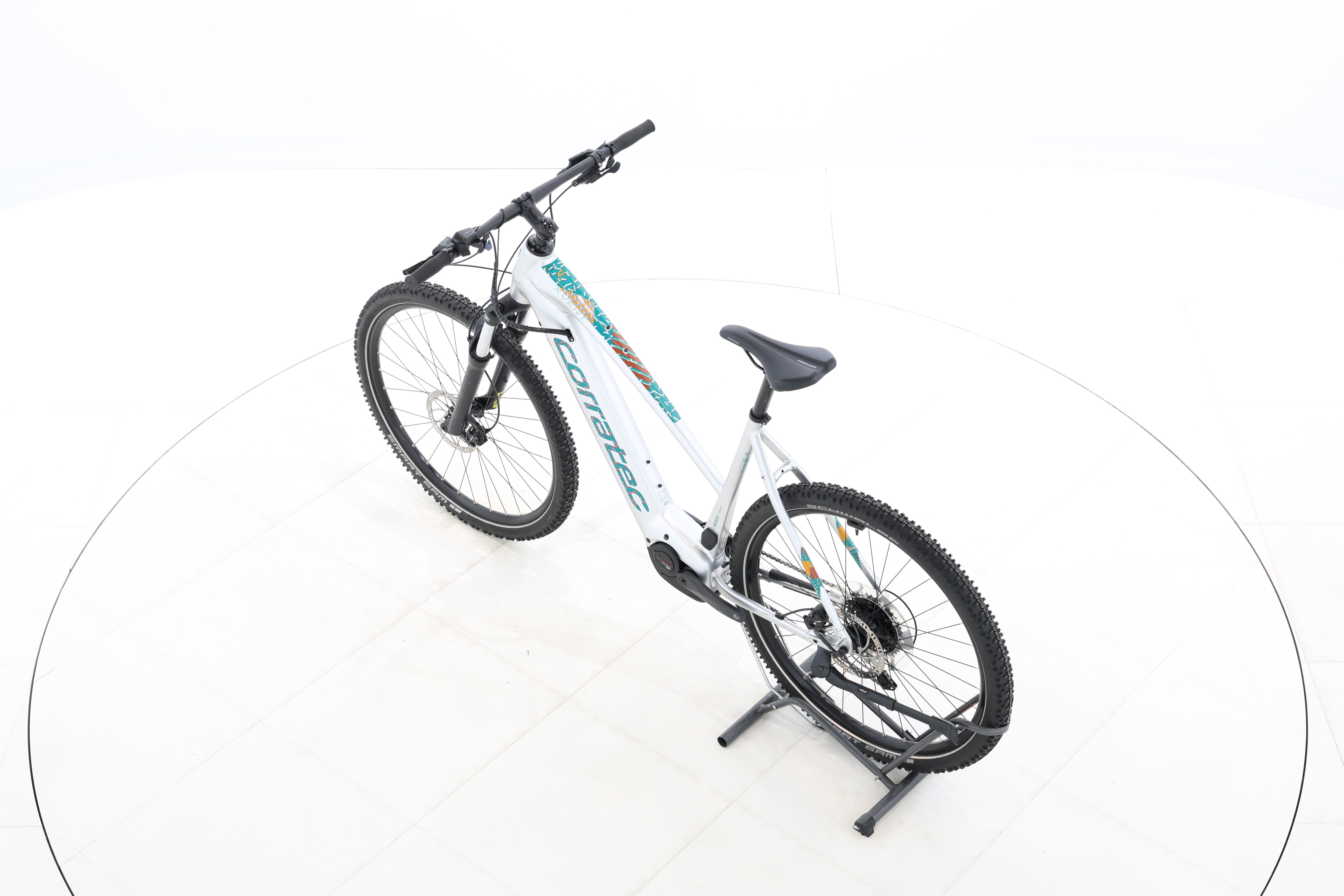 37e6eb06-d74d-499a-8535-106382854fff