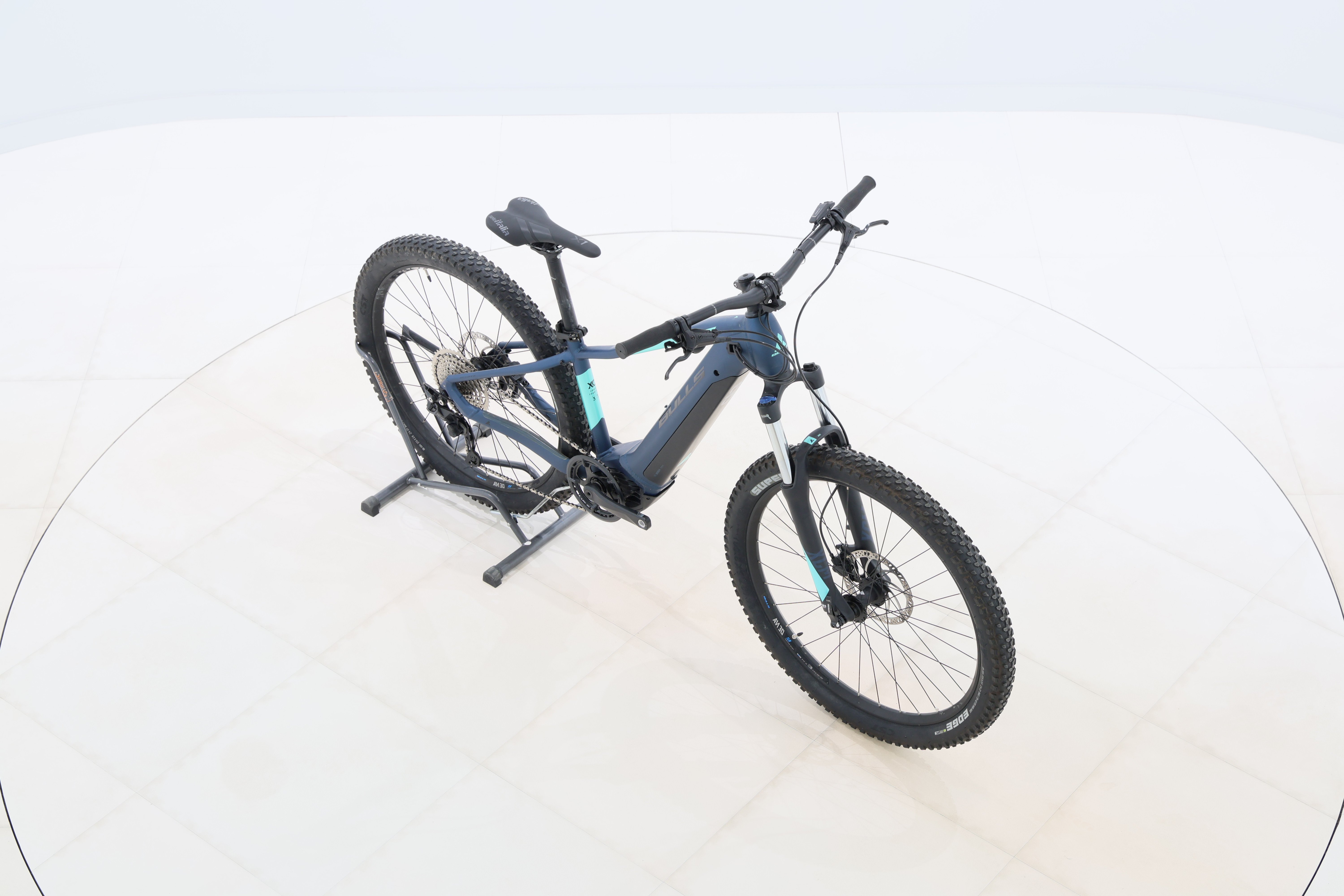 d0b30cc0-d099-43eb-a92f-95be63499b12