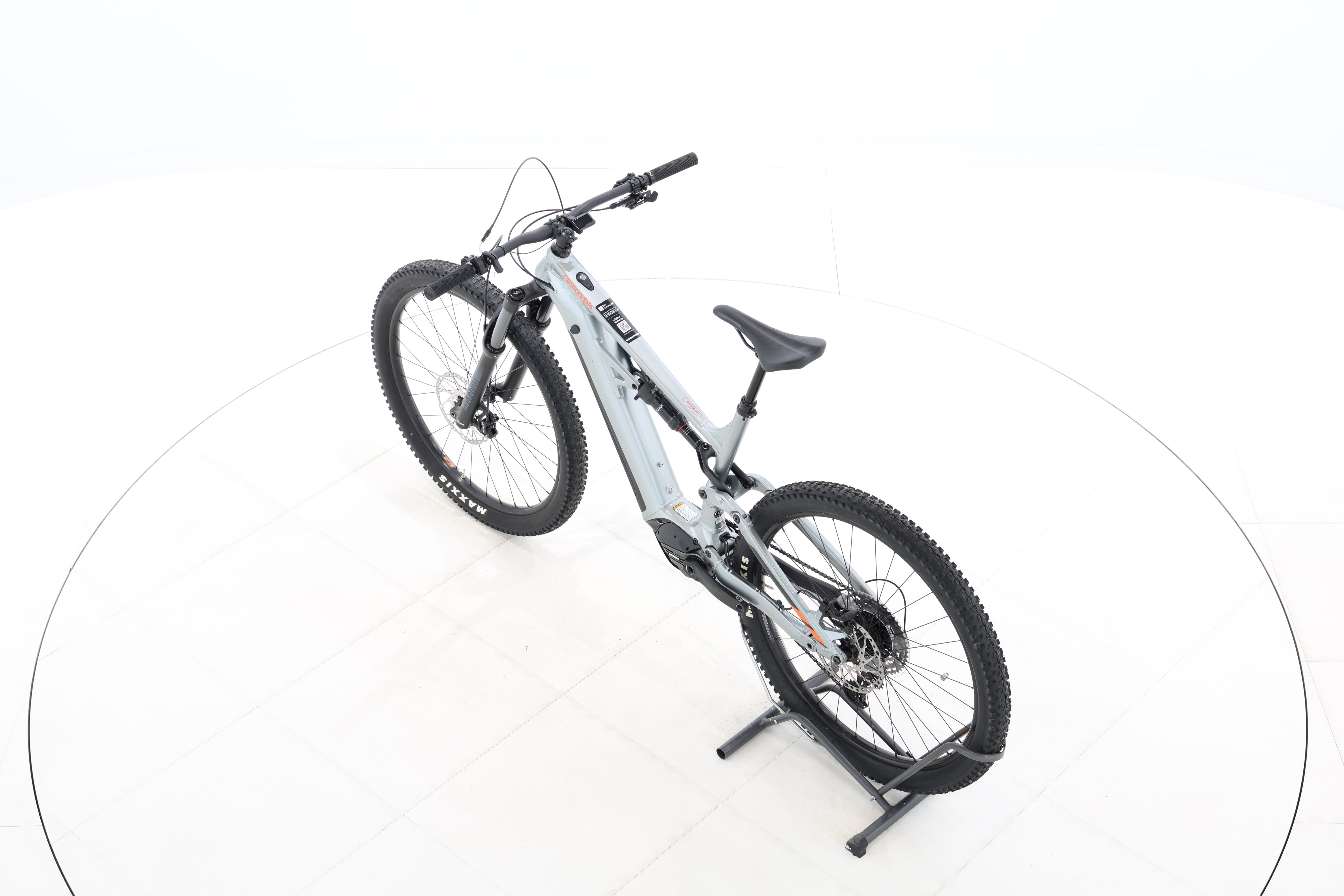 fbd7b8b6-92c2-47a8-bfa2-07d503ec114d