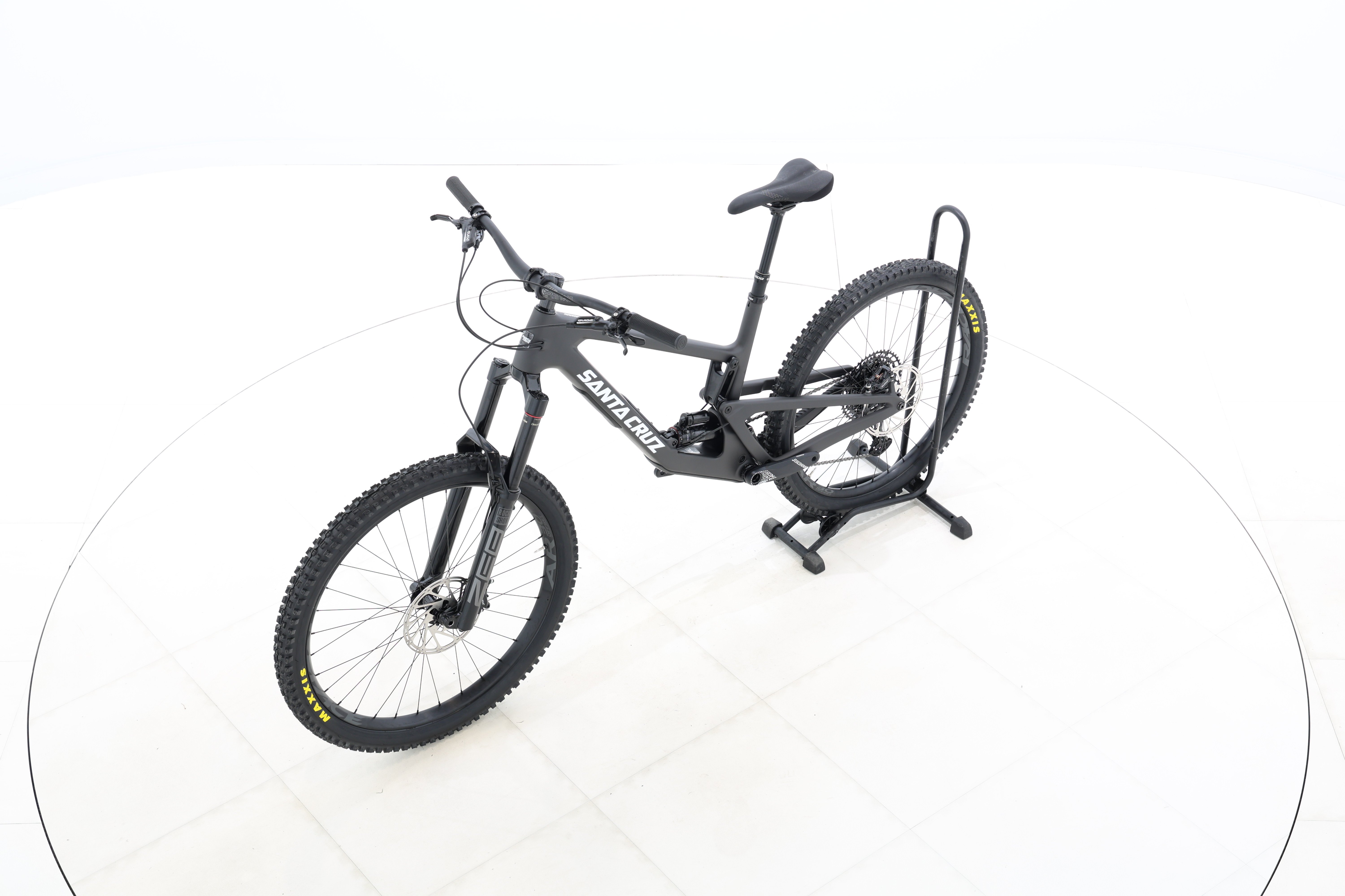 fd3546ed-5b6c-4568-bbbd-727d33cdd1a6