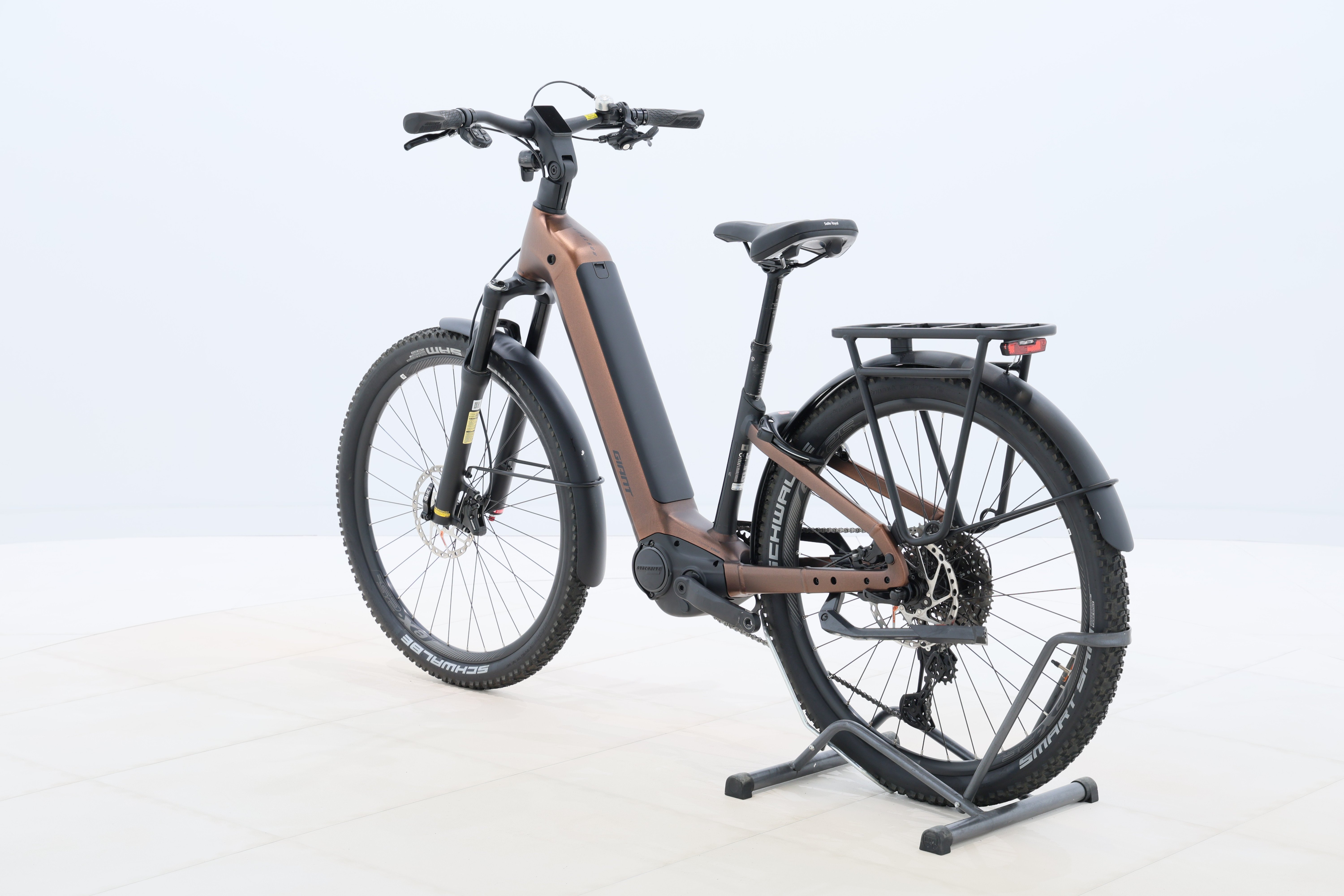 b40a0063-0da6-4346-9108-757f71a35b37