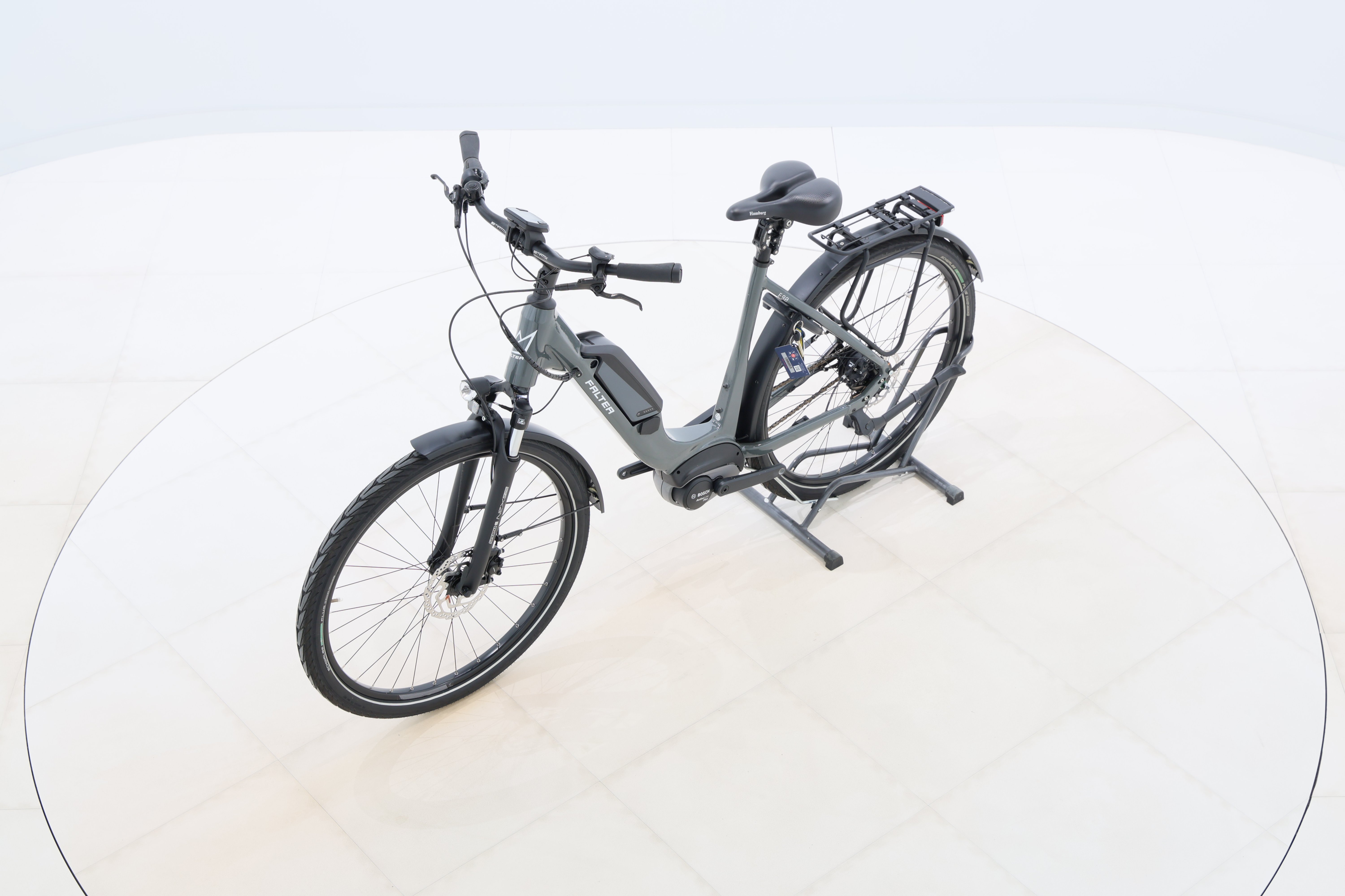 03fe565d-5cde-4e04-a9ef-9e602e09fb1e