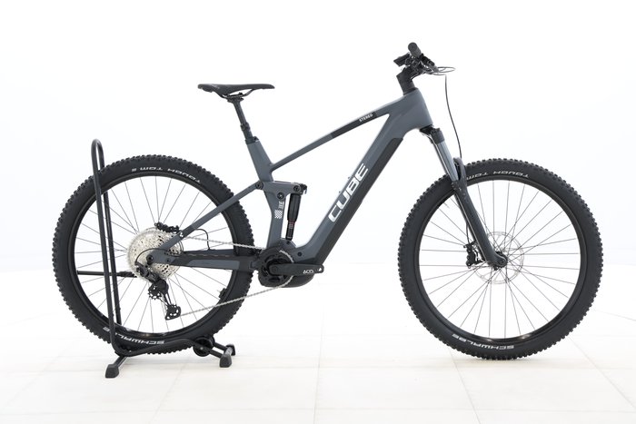 Cube STEREO HYBRID 140 HPC RACE 750 2023