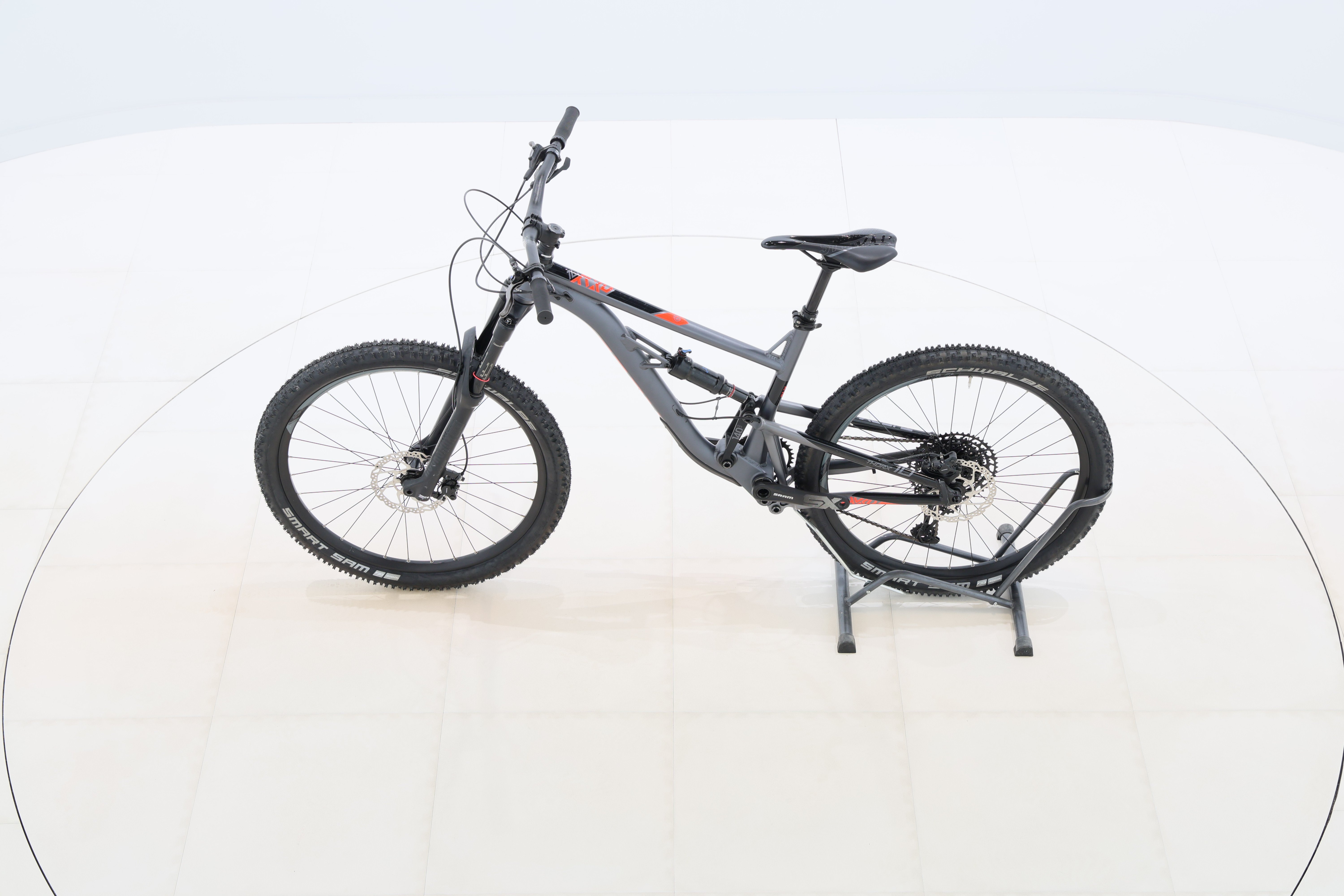 1f0299c9-8aa6-4869-b877-e810776fbd29