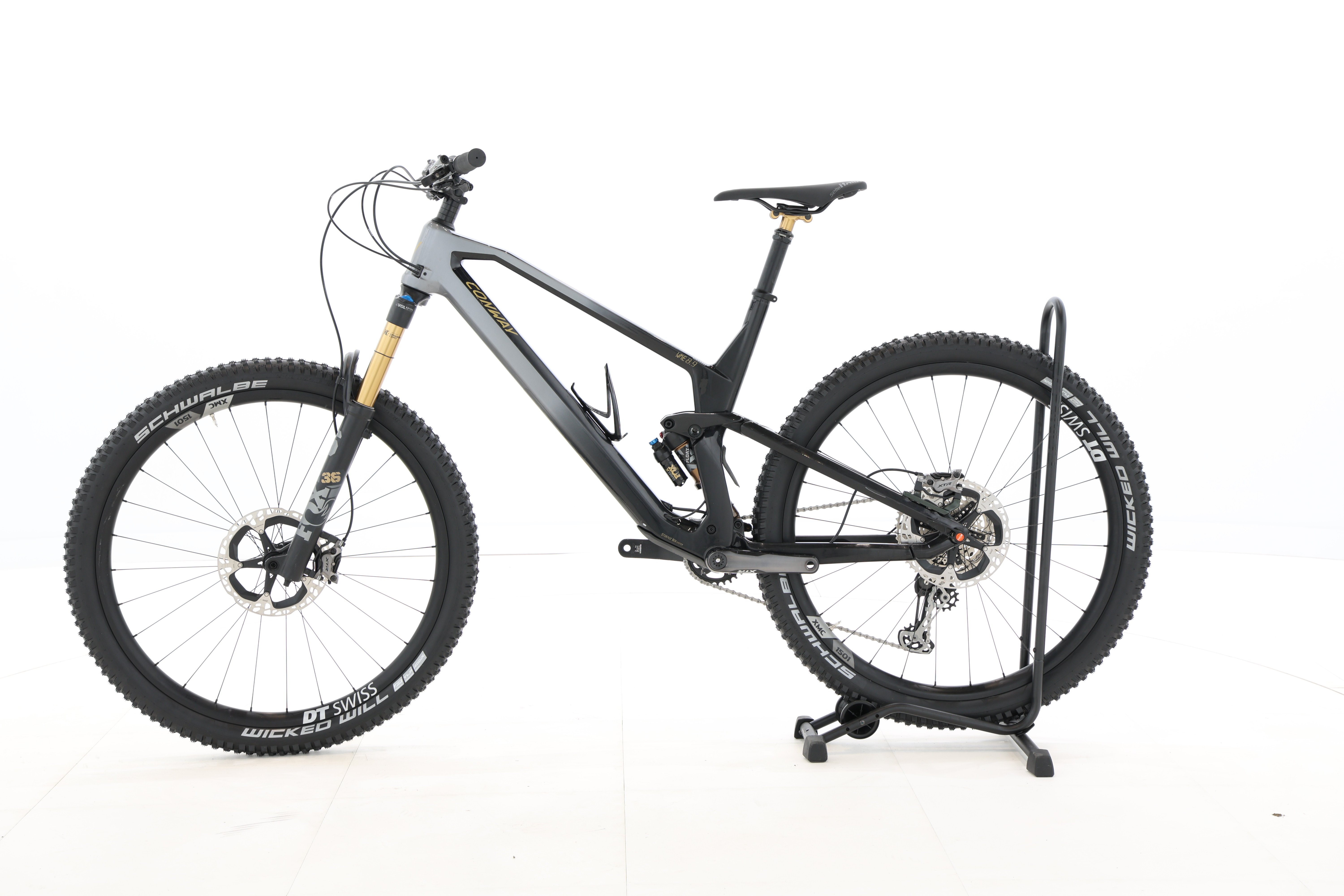 e6eeebe8-fff8-4d7f-9cd5-f4806fe54cf1