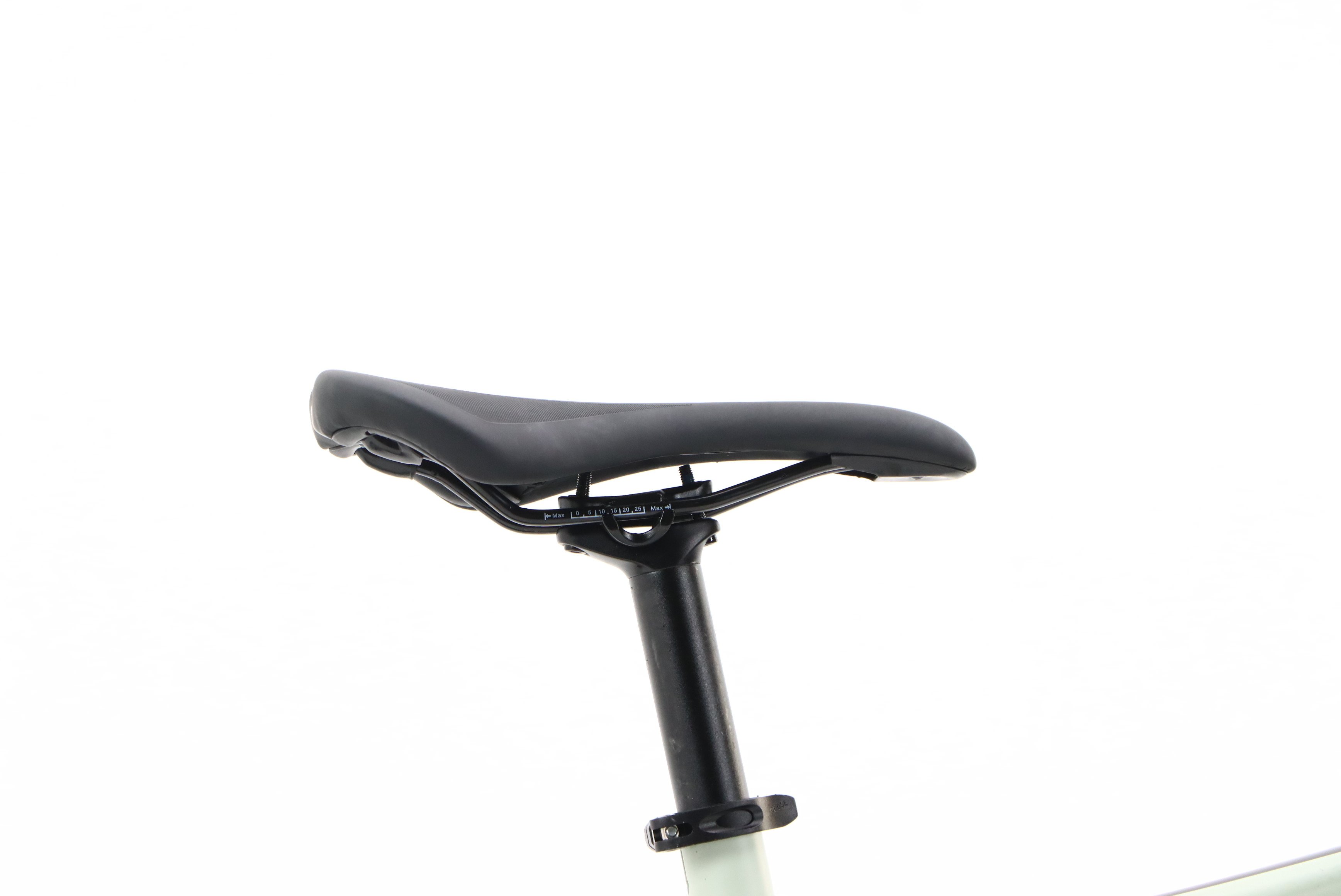 f112af0b-0899-495a-bb33-820cf37f6a37