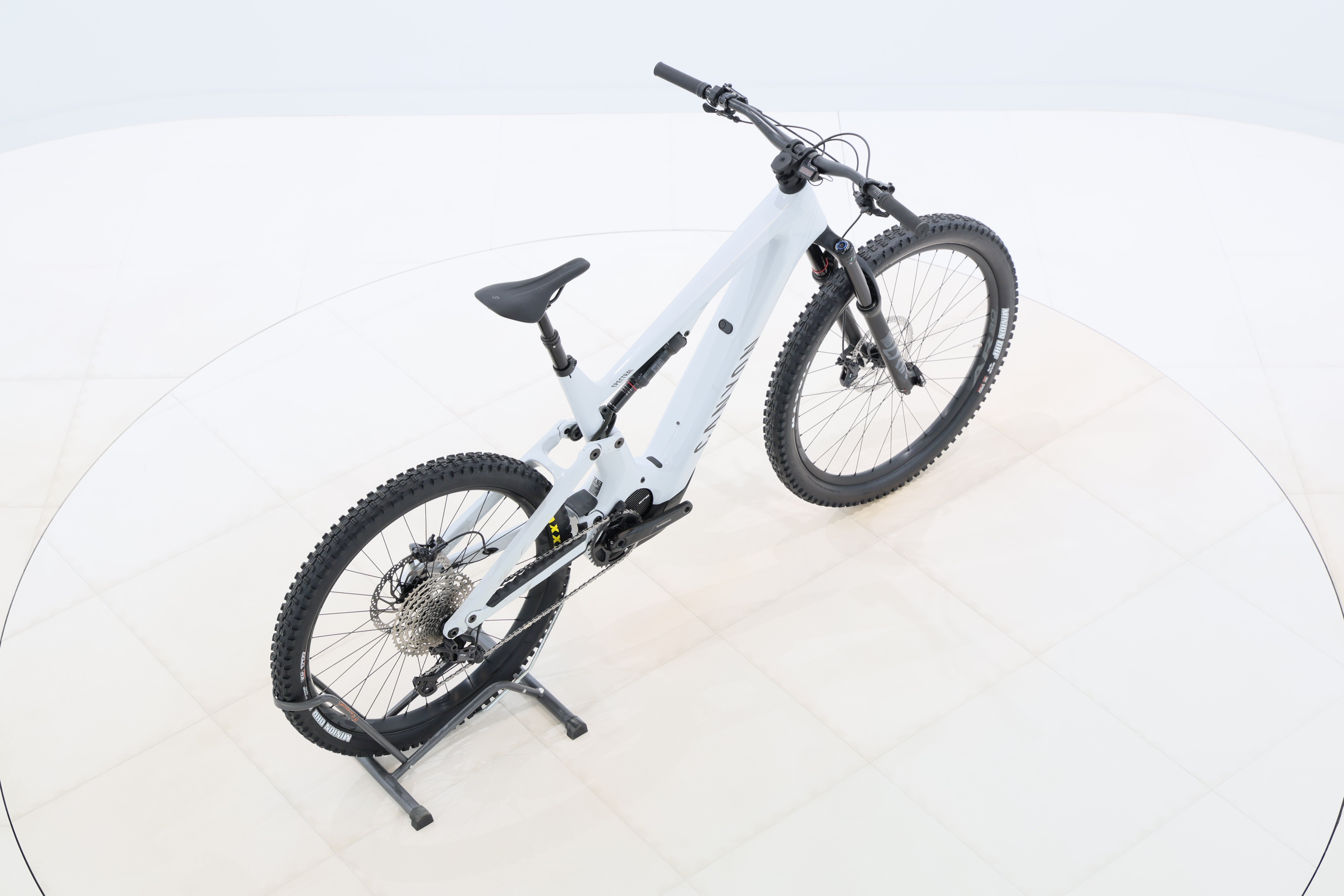 a5155646-eaf2-4ff9-9c83-93de8f7188c5