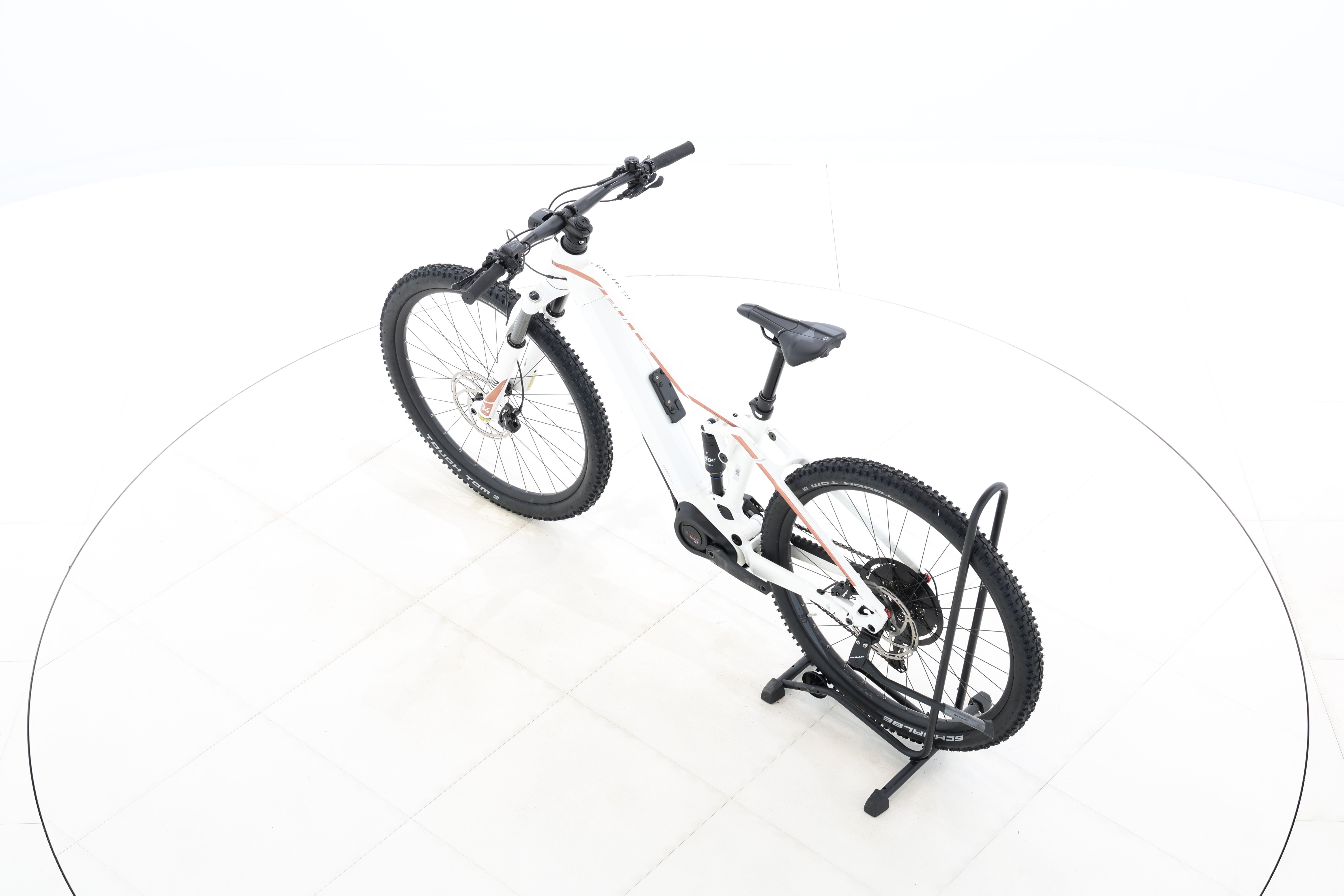 ee26f2a1-f35a-4600-9dc1-575cb0dc3911