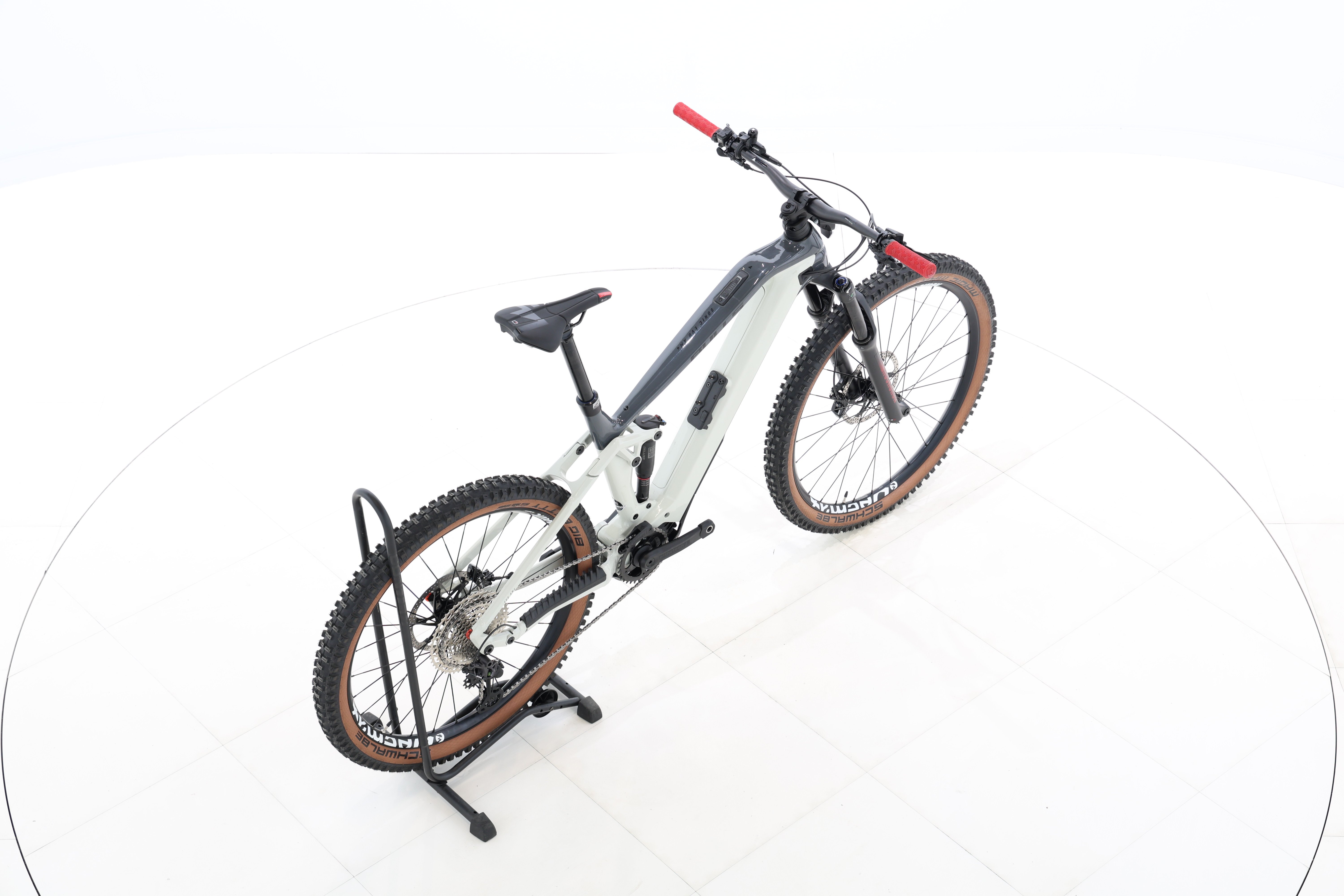 4266ebea-b917-487f-96d8-bd6b86fb01ae