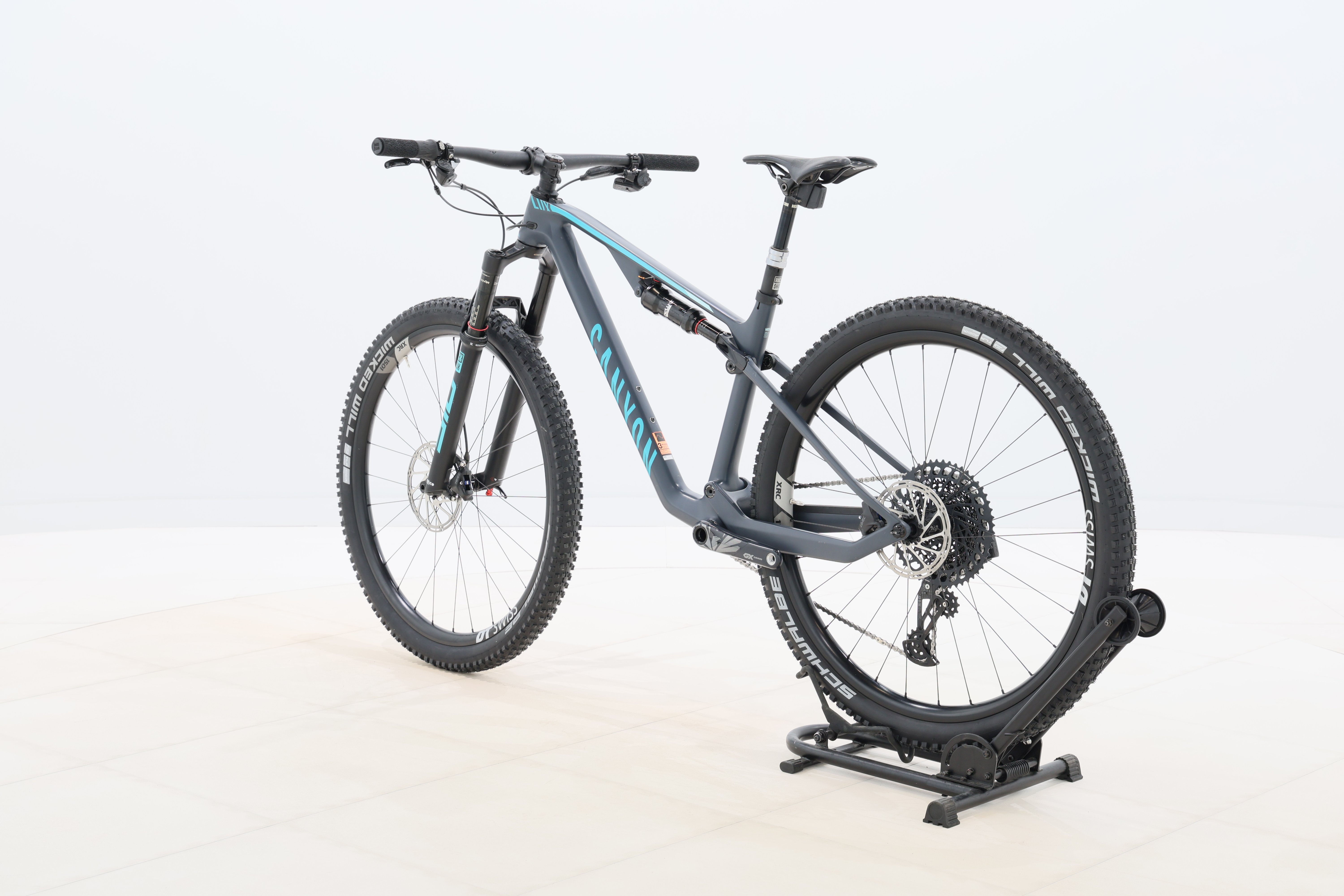 94502eee-5fee-4adf-9ce8-559c2a663a41