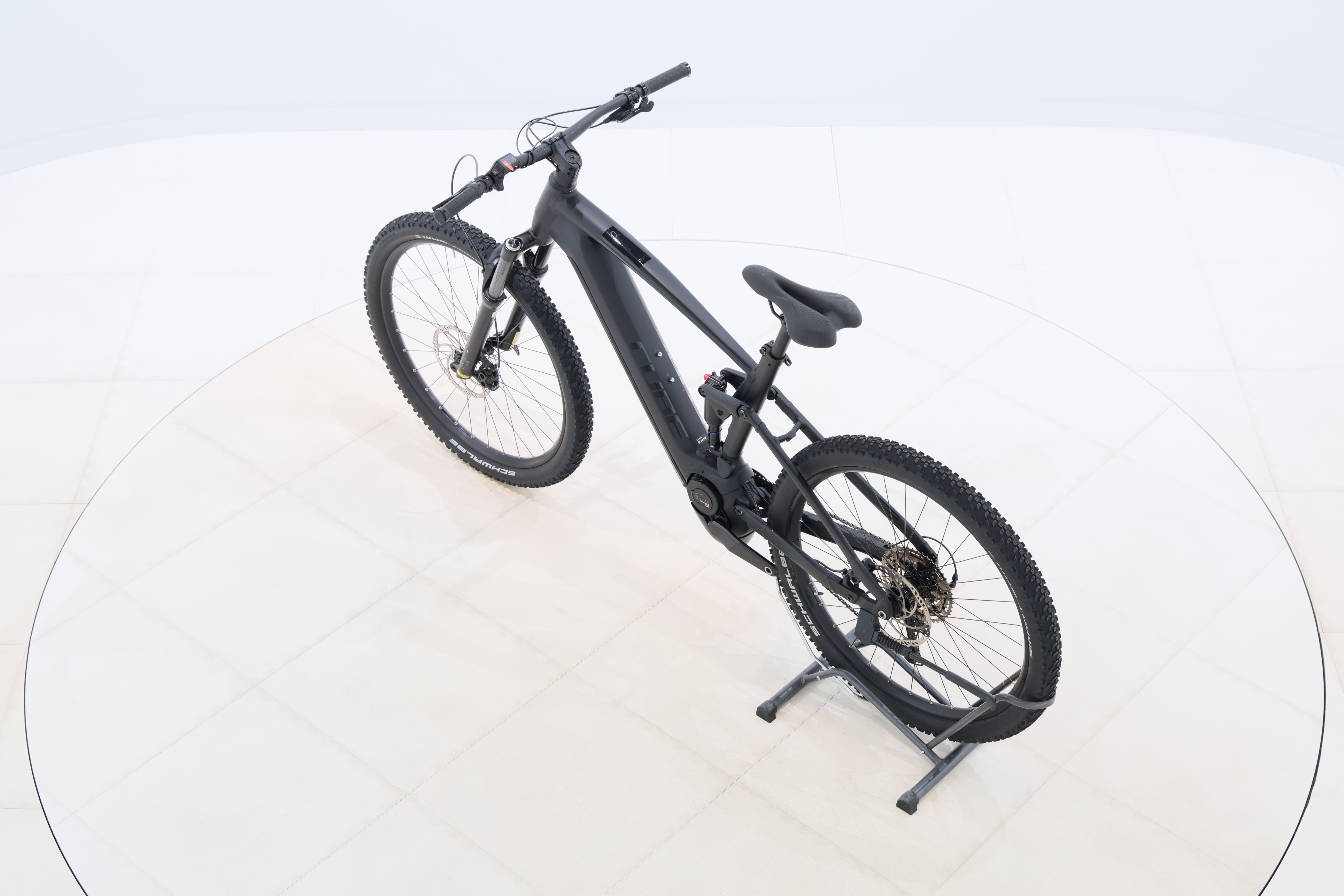 27c9ab49-f86c-4f45-9308-390144d001b9