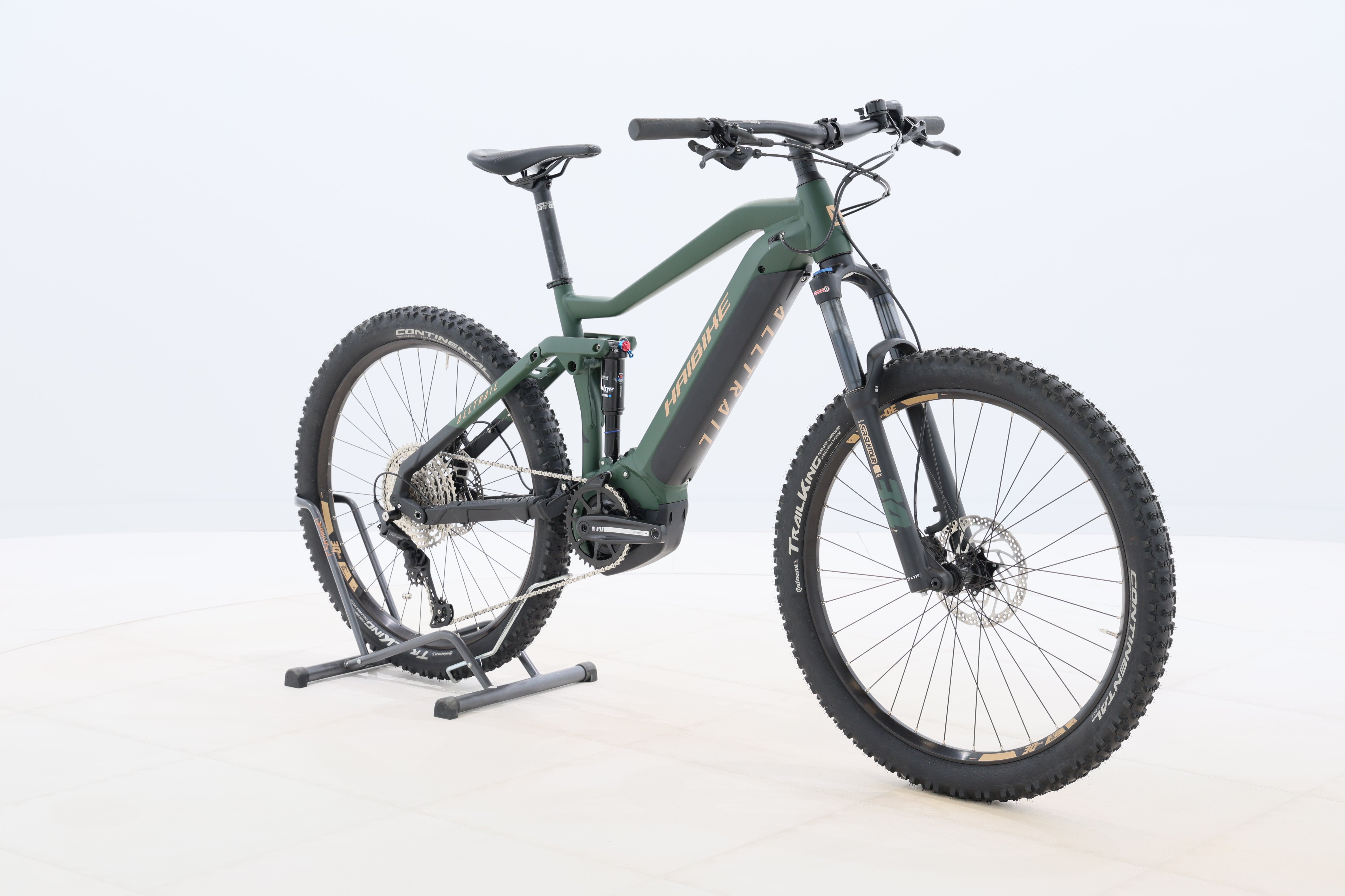 657f7032-59d8-4ad0-81d3-526e8763bec6