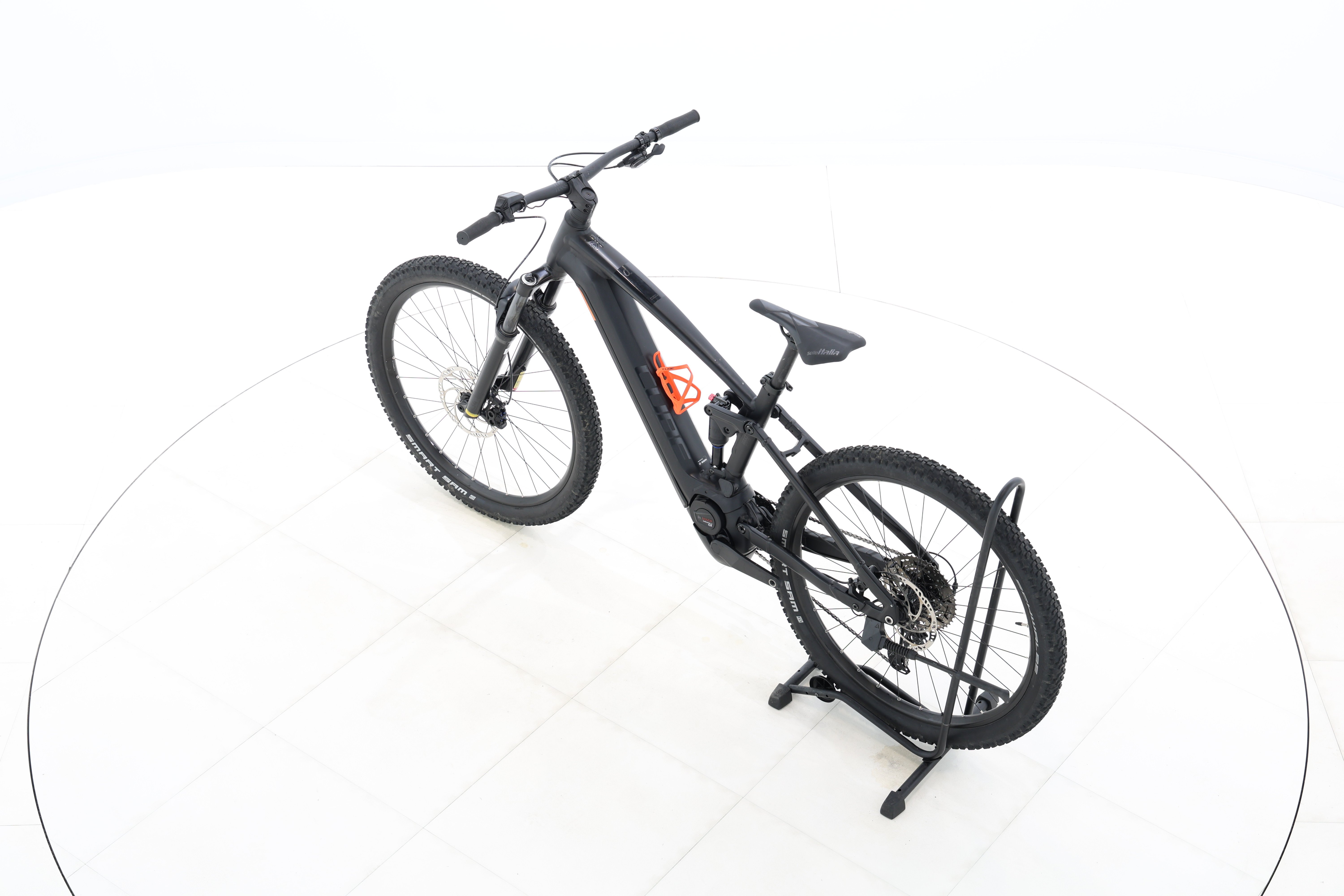 1661dc26-3b14-4cc9-a69c-22941b04b410