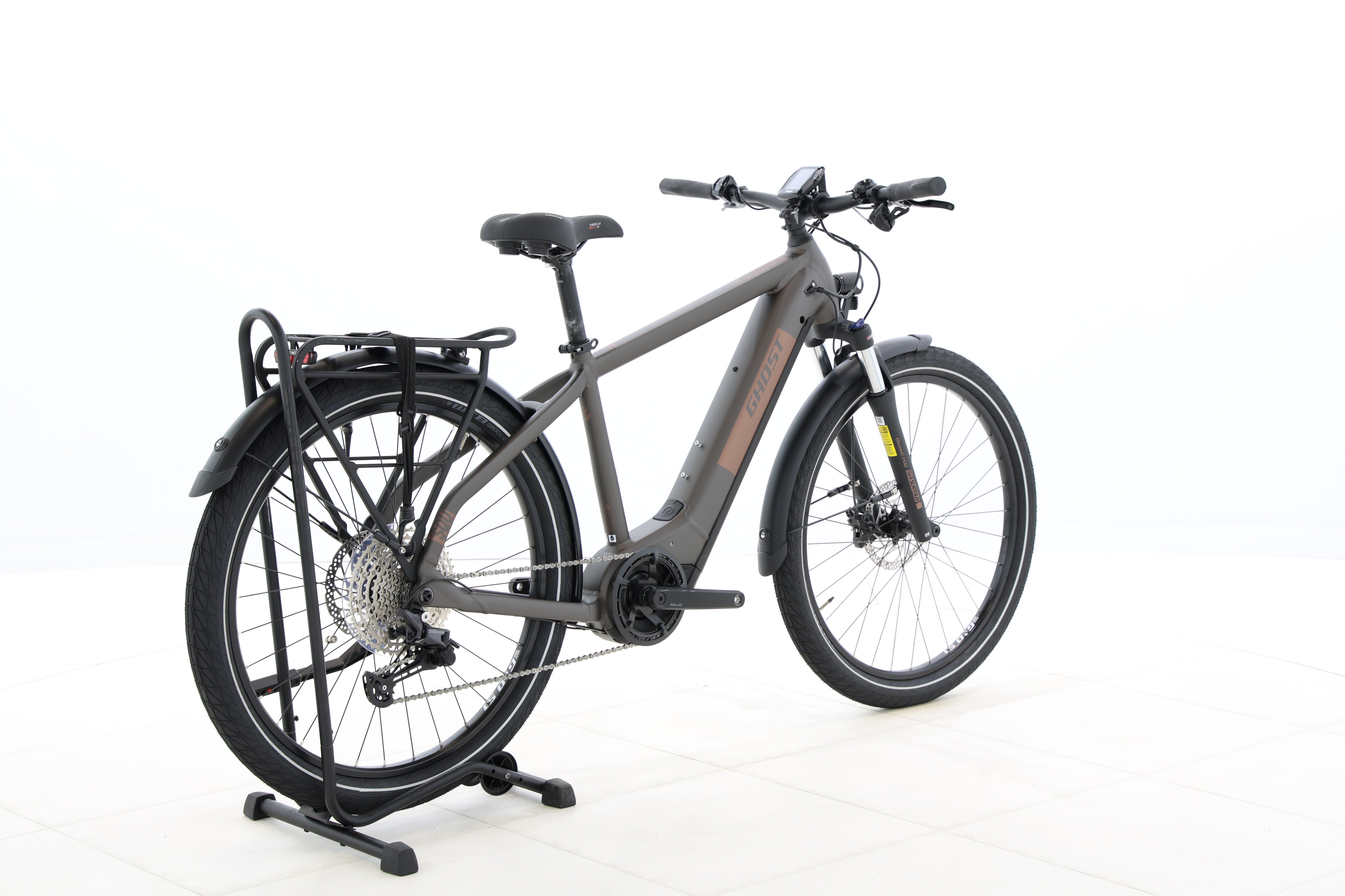 d45f1034-03eb-4700-a7a4-c809572524a4