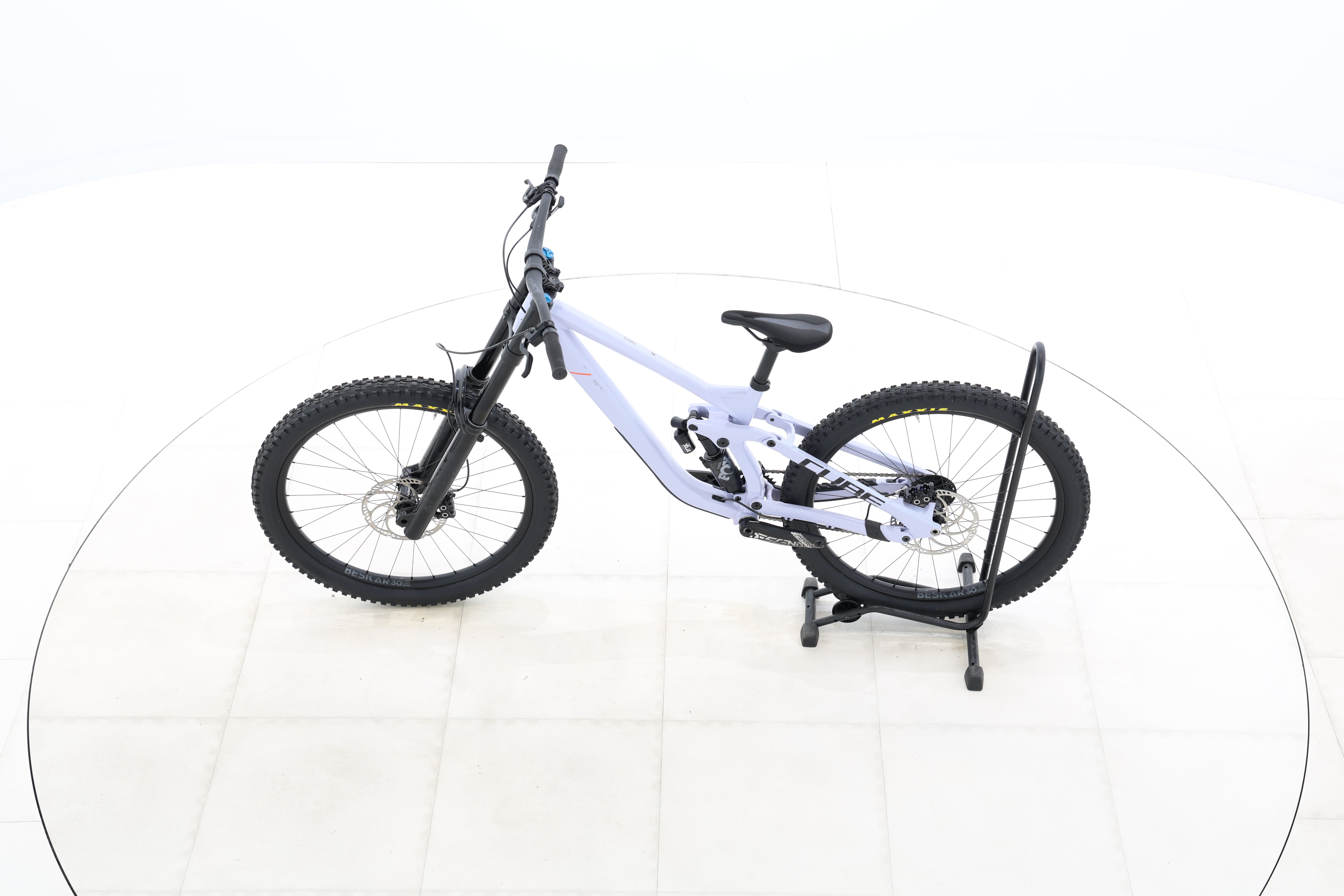 3e92636d-f3fe-4046-a6c8-5ac9237ab444