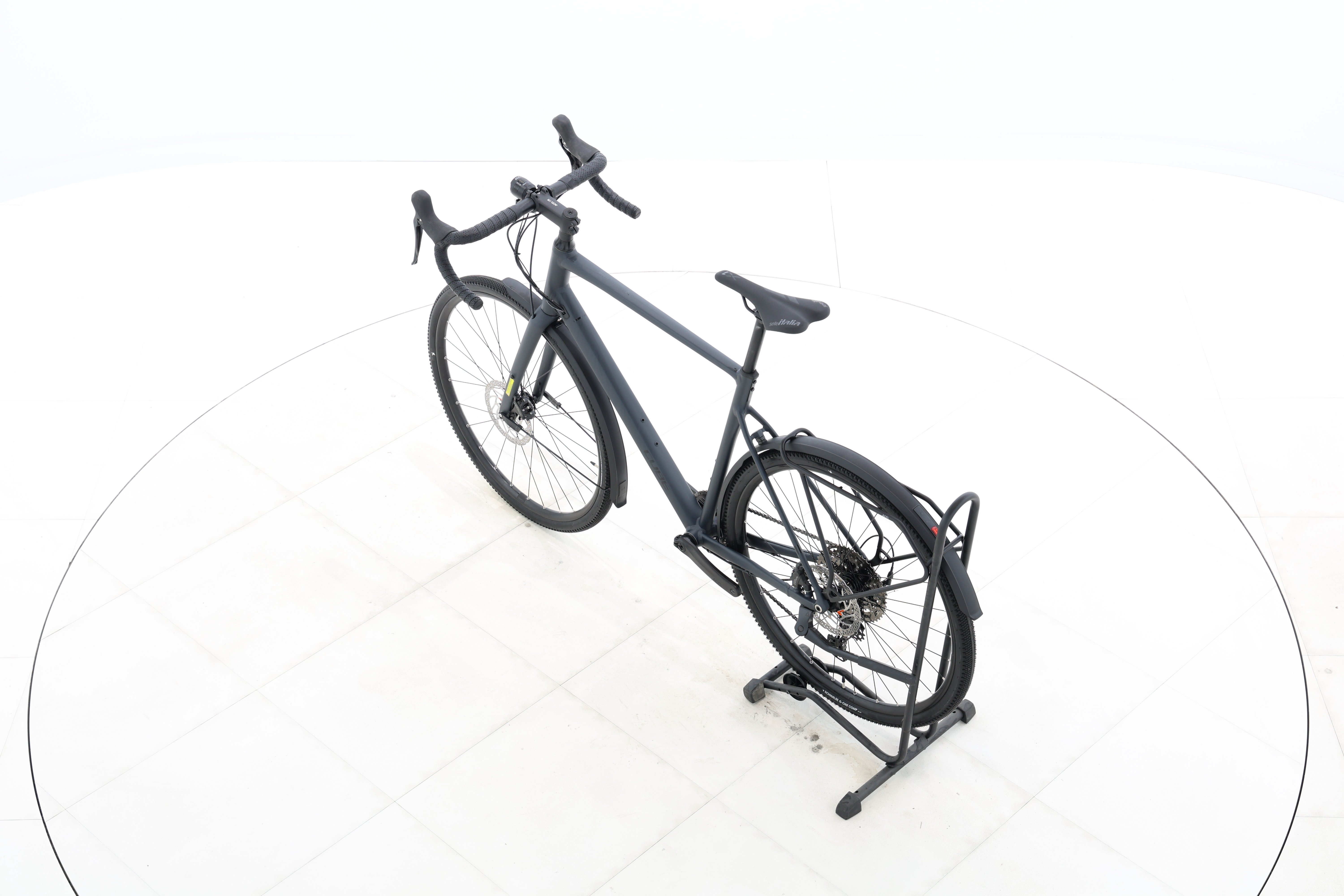 135a8995-8a31-4182-9554-ed10194daf27