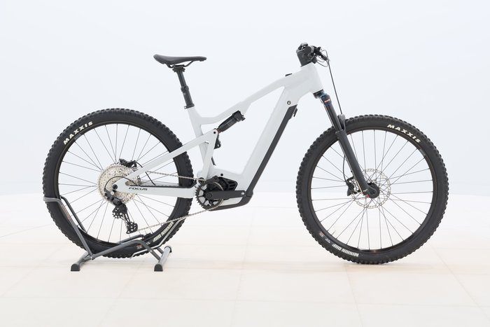 Focus THRON² 6.7 2023