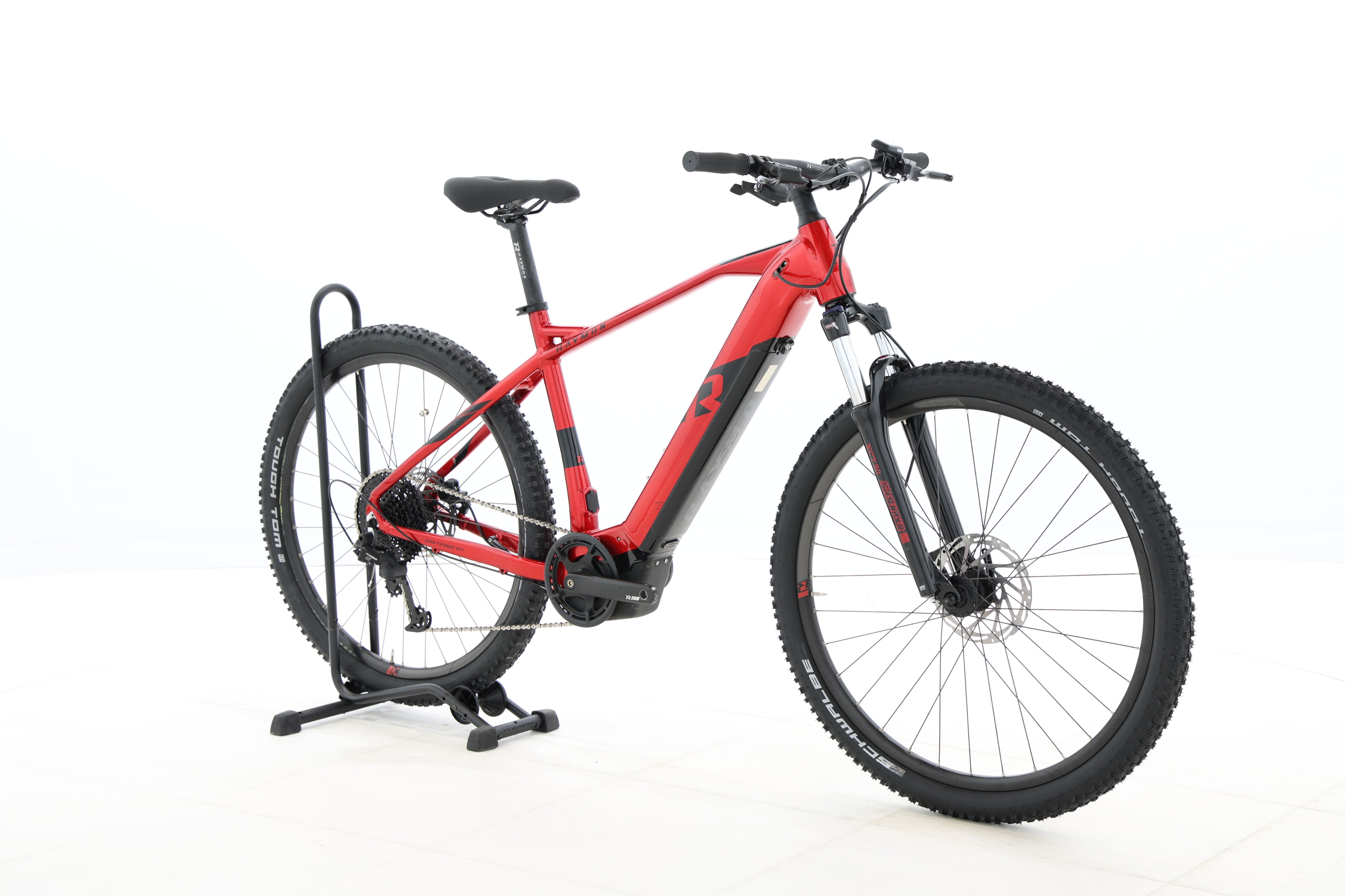 0e079639-be5b-49f6-90b5-8c9310c01f39