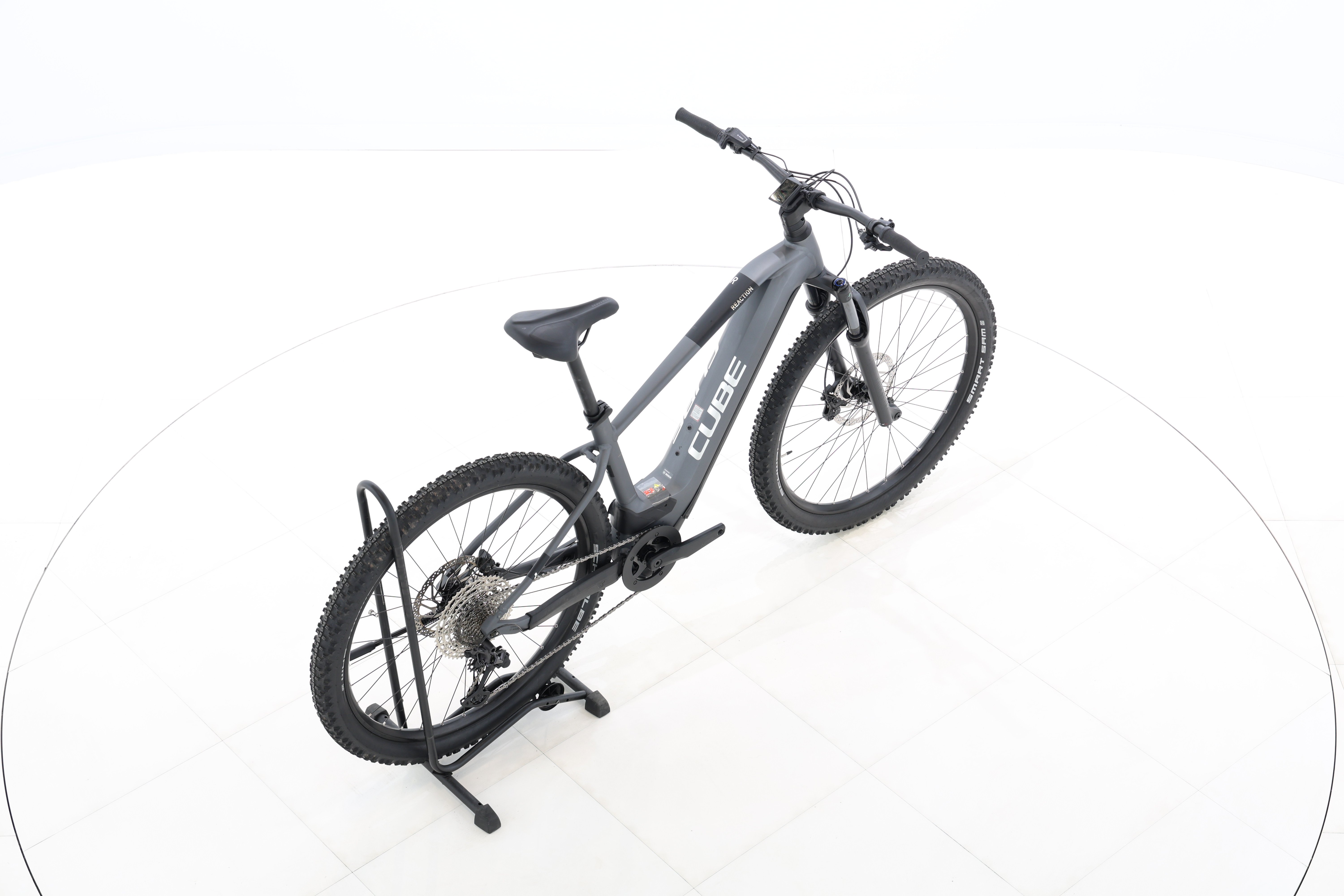 7bc7d80d-fa77-46e9-b0c7-246faeb7d932