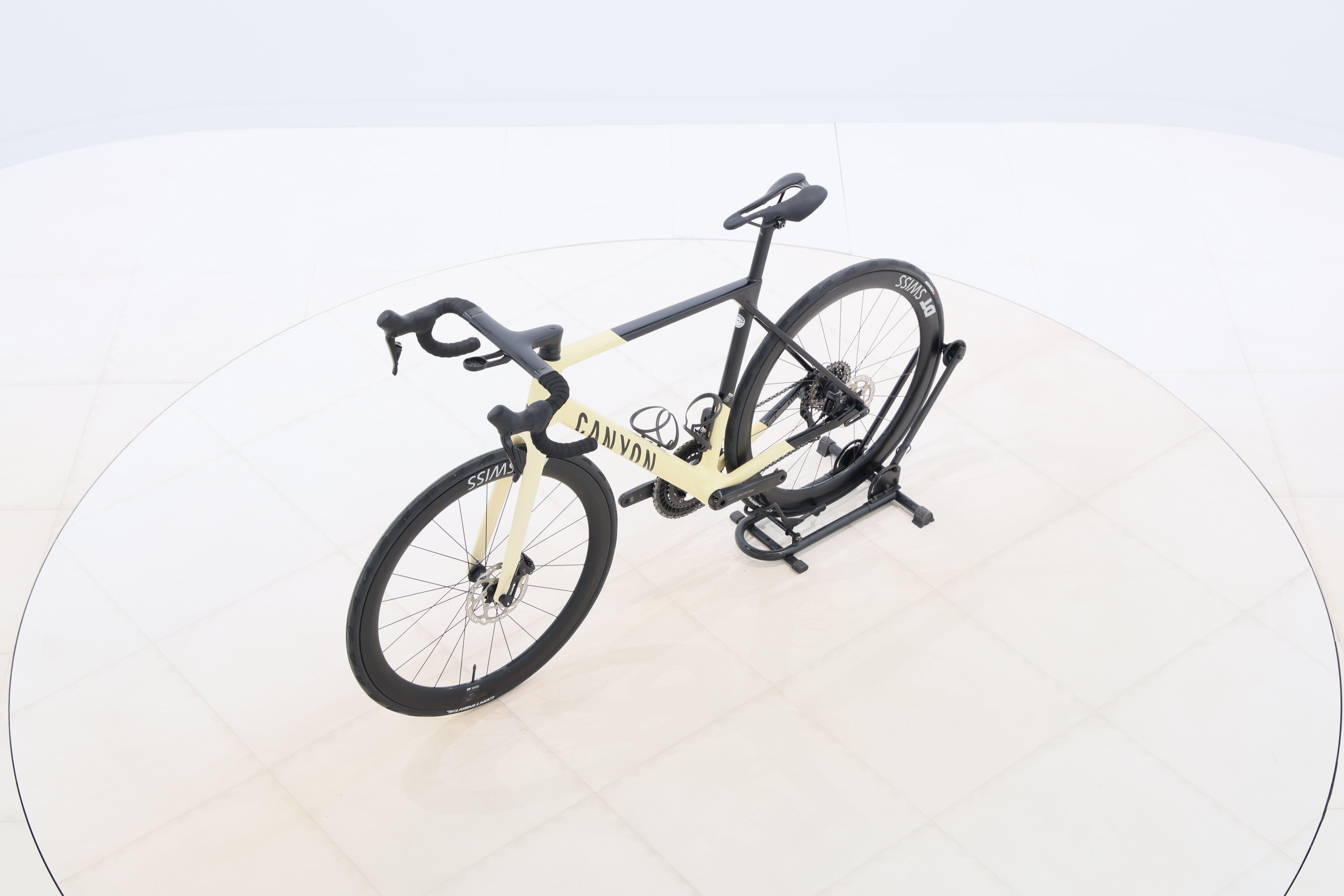 c0f44b6d-c6d4-4ef8-ac80-f145e42131b3