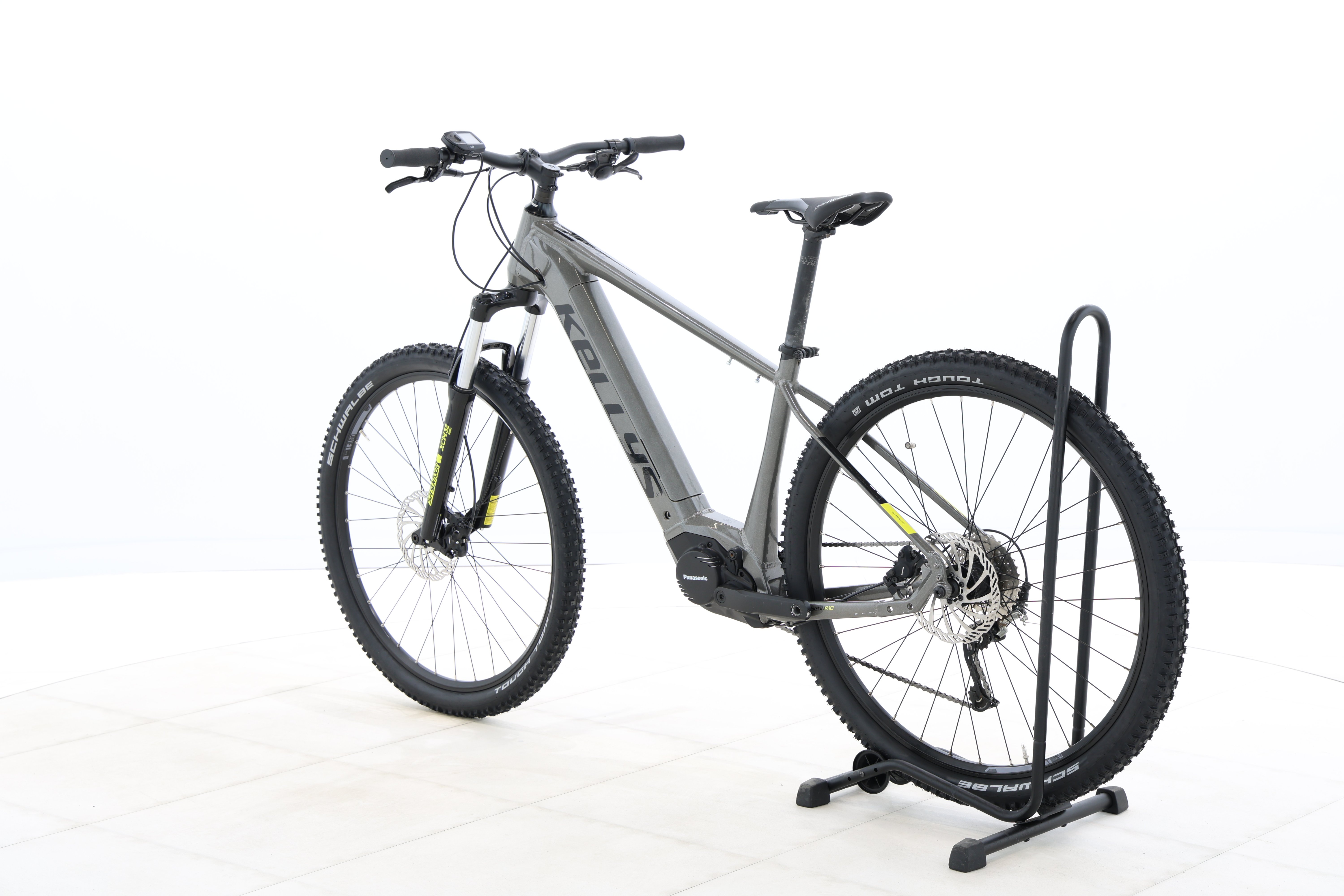 d2091f9c-8fc7-47c9-8b28-69d6dad1aabf