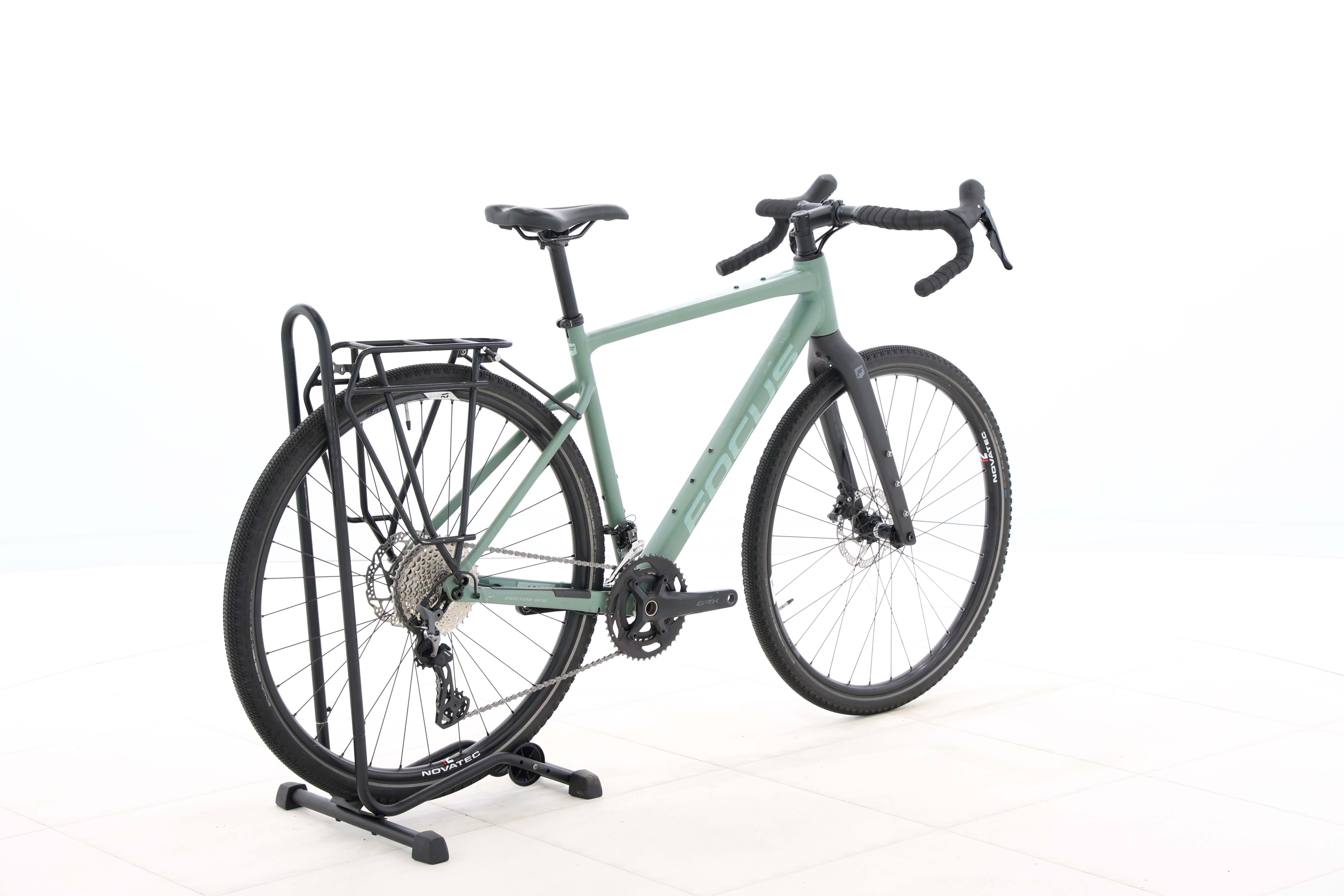 83b170a8-124a-49c1-bbe7-9949c86a3896