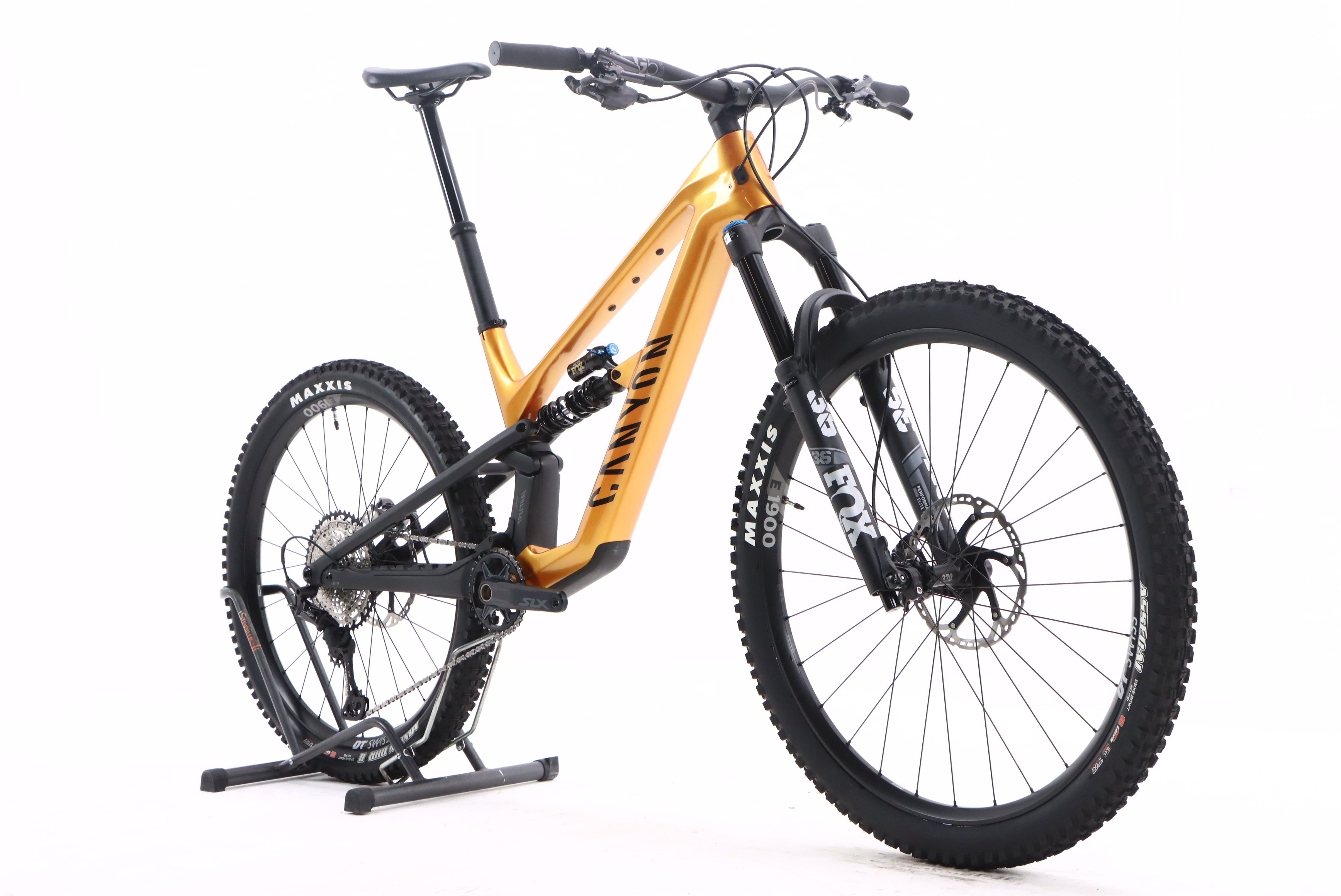 1f5cd720-b5d3-43aa-a132-cbb4b8807e89