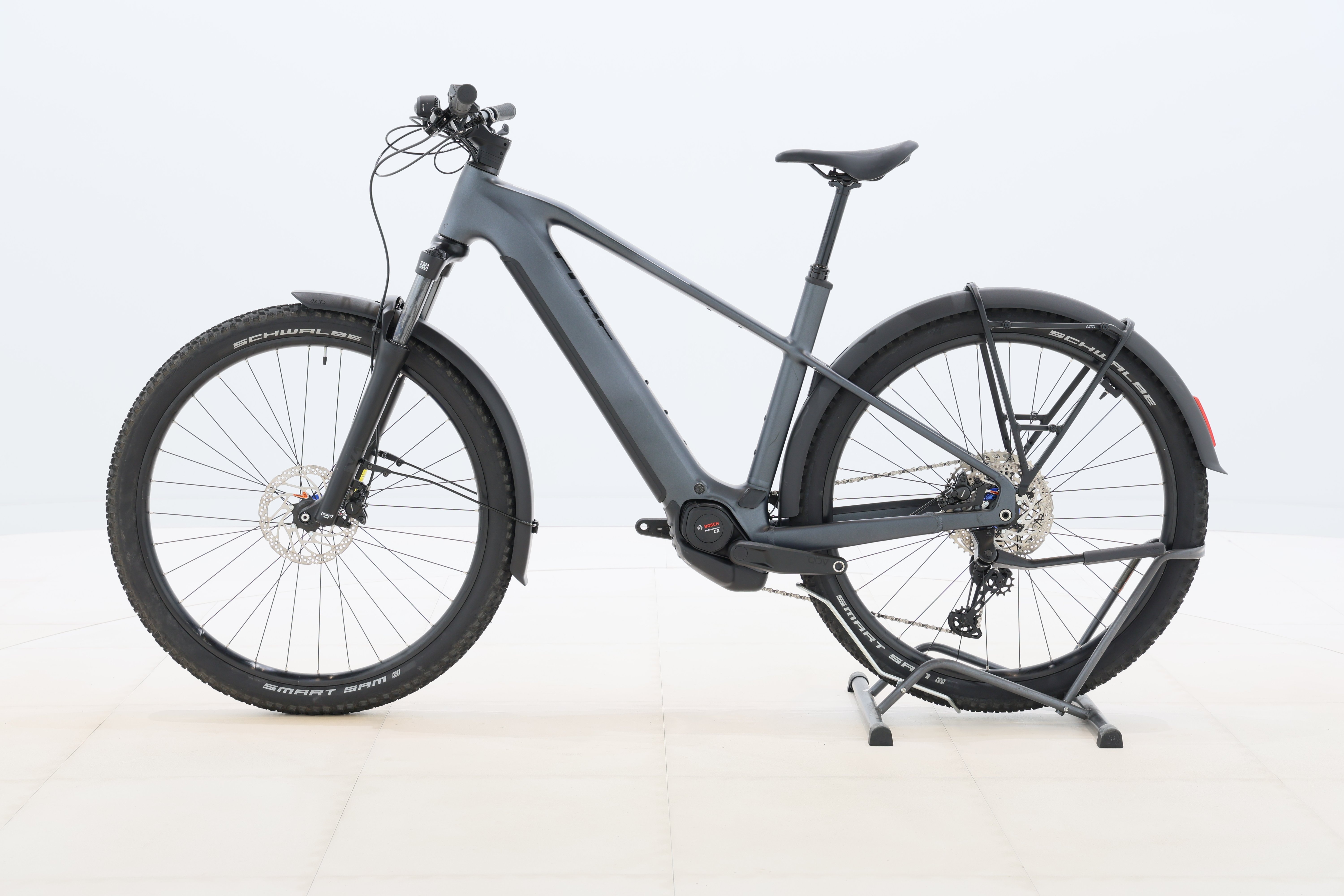 d0121d75-31bc-411c-a128-1511b54ac7e9