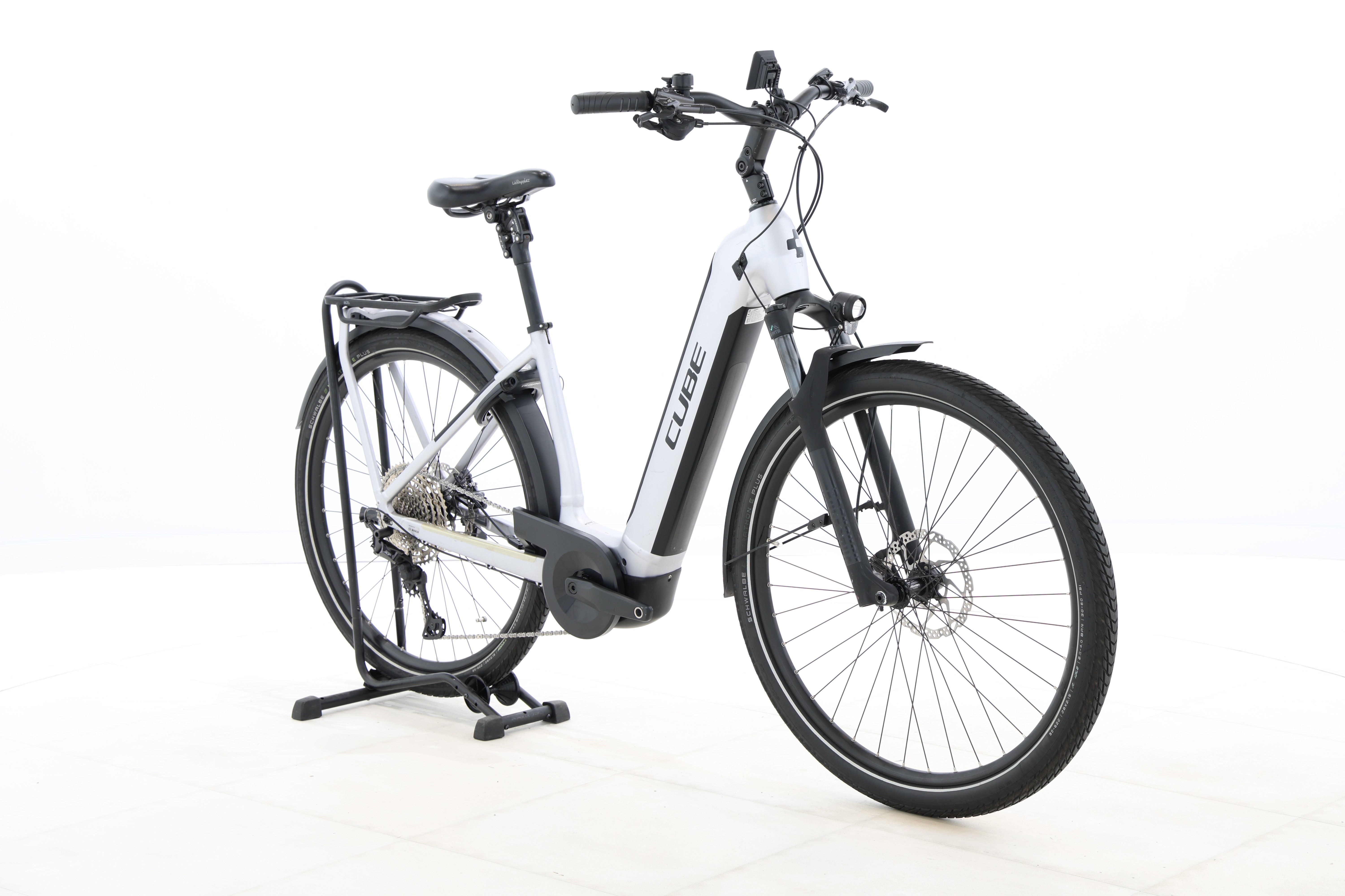 c4f1aac2-98b7-42c3-95a0-43581abdb351