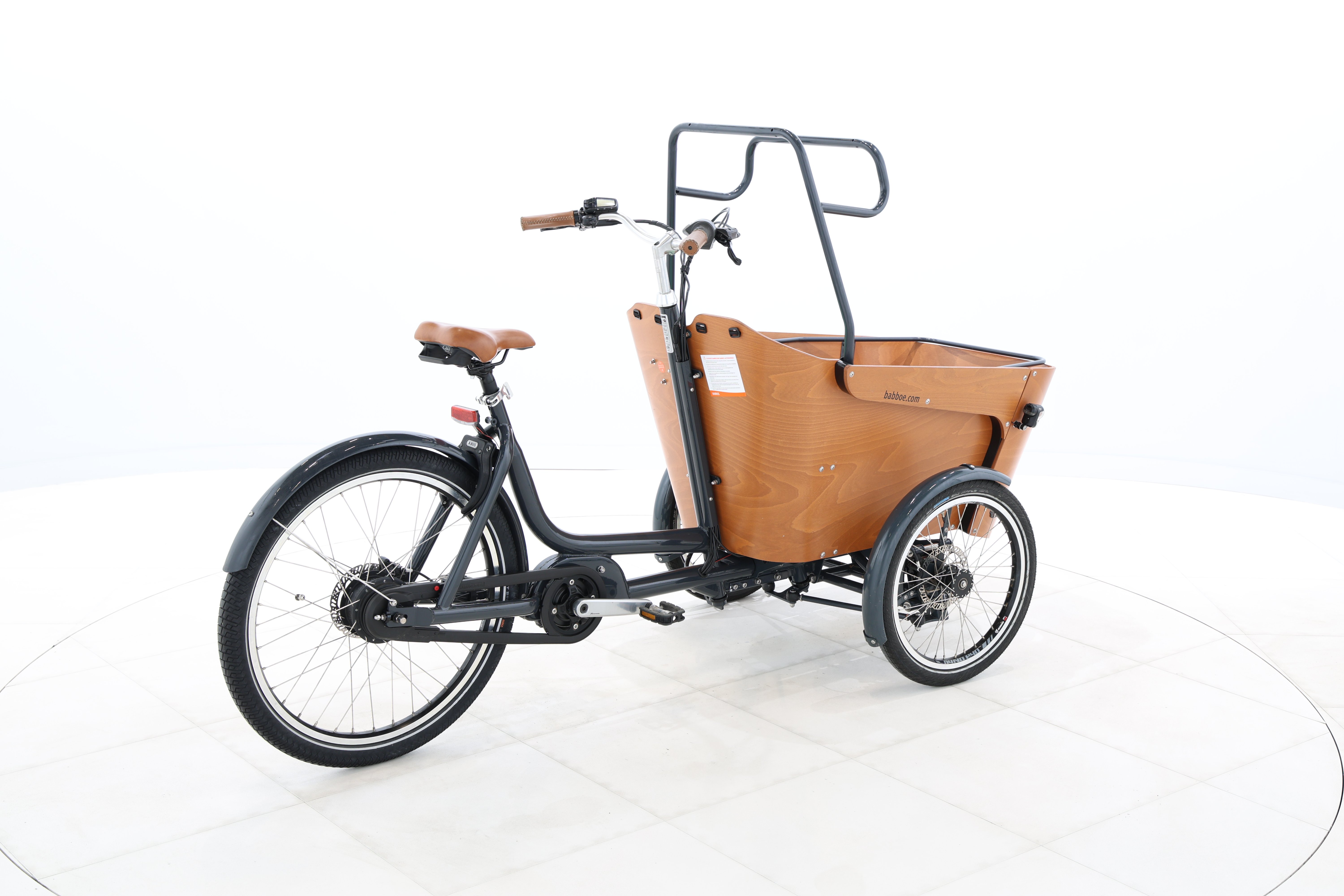 ceac76d3-e67f-4409-a3c7-d27b26780bff