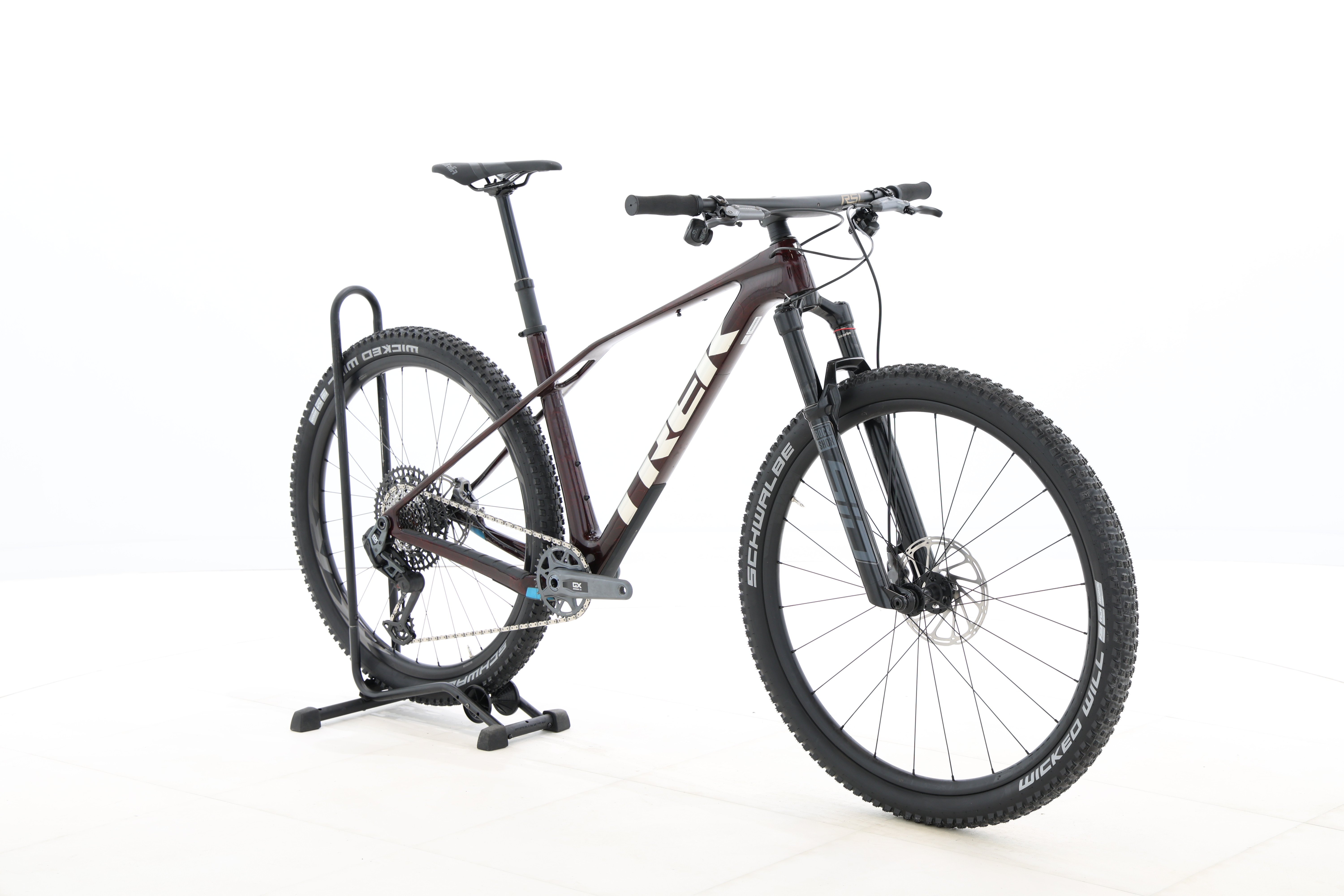 43ea0caa-0aa8-4371-85b7-5d814a93ee1d