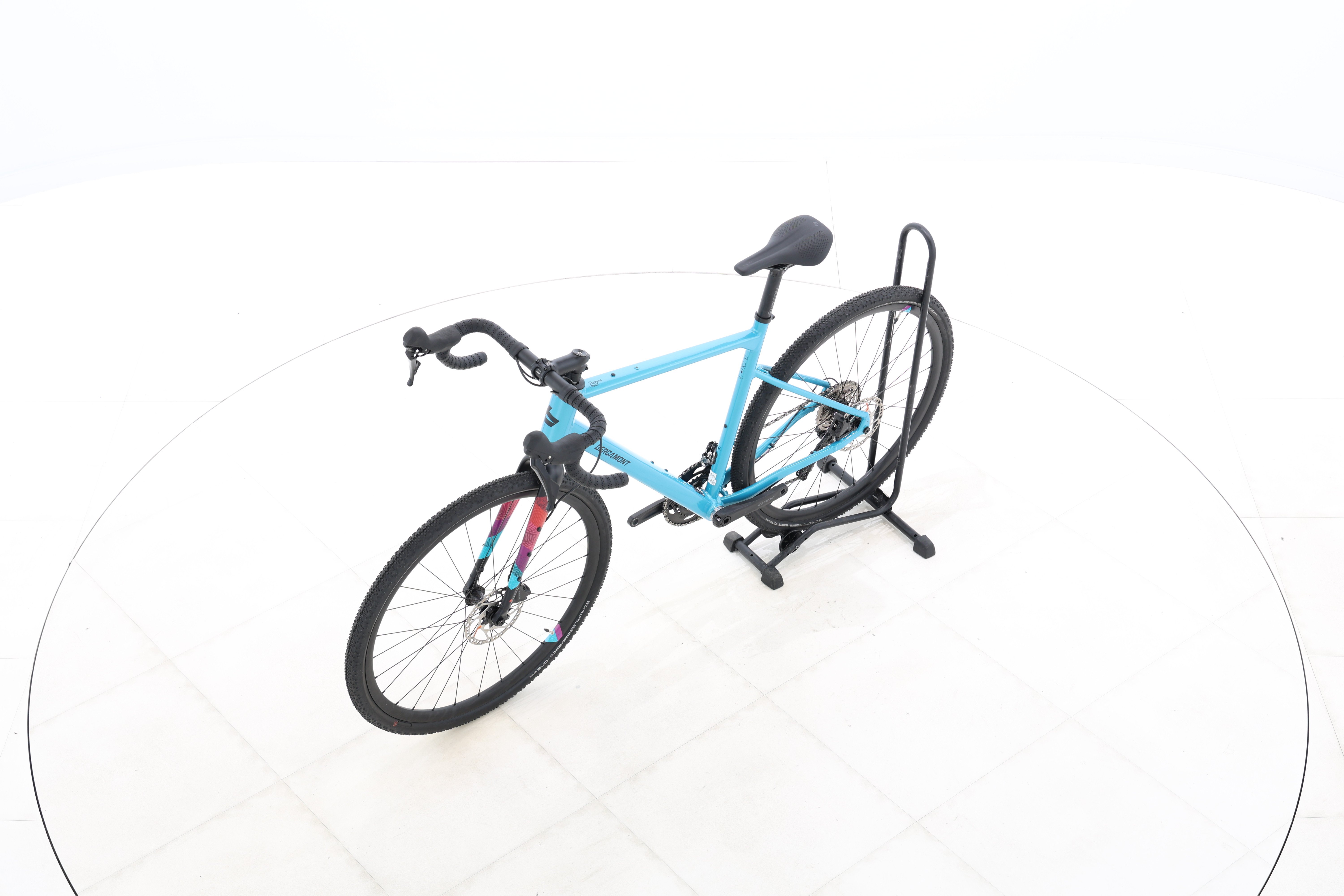 39c4234b-331e-4766-bb99-3308a7e4d05e