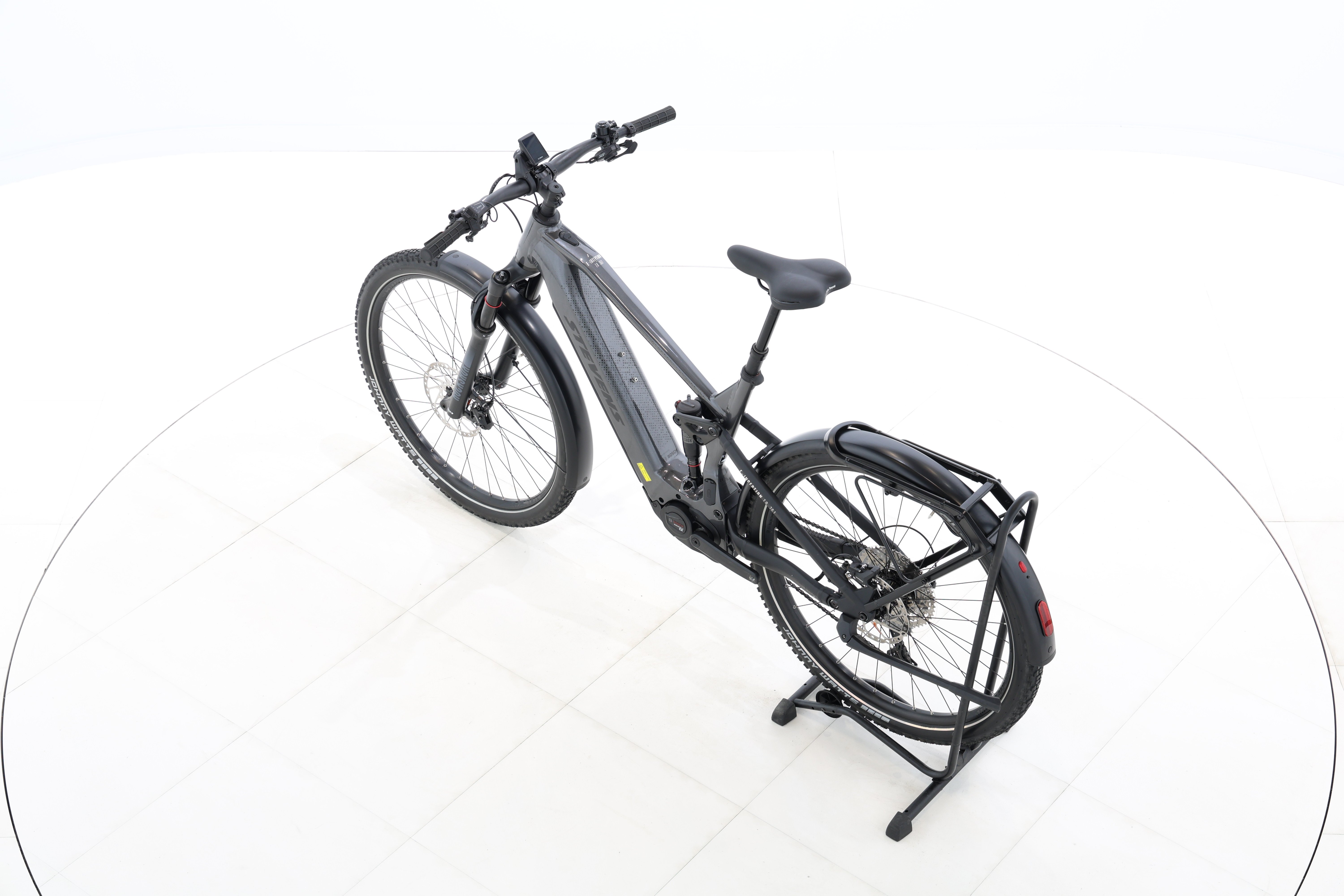 5ae39f67-55a7-424b-9943-3172386d80bb