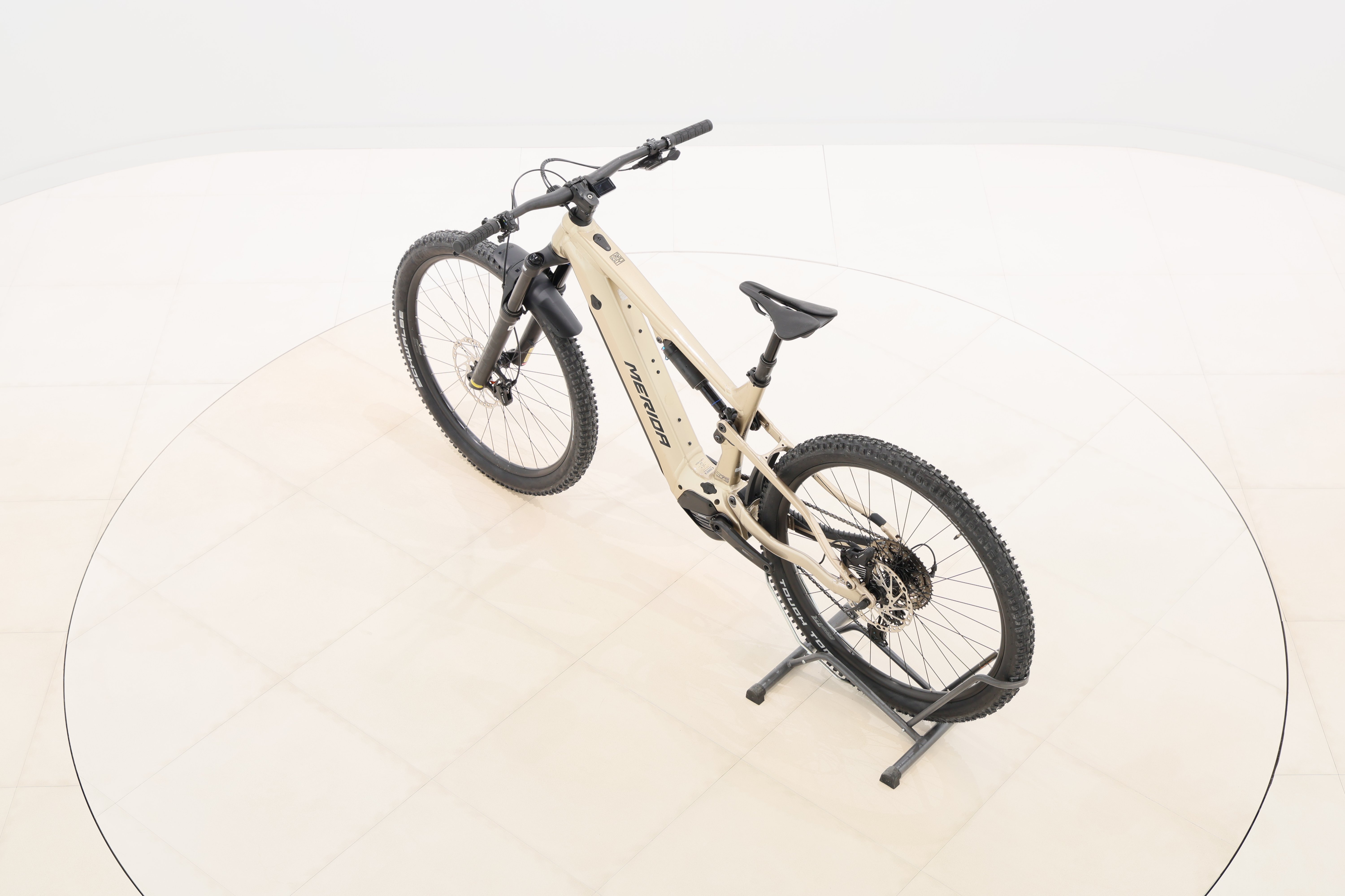 e77fa0aa-a8d8-4d15-89f6-7bd69abb0a29